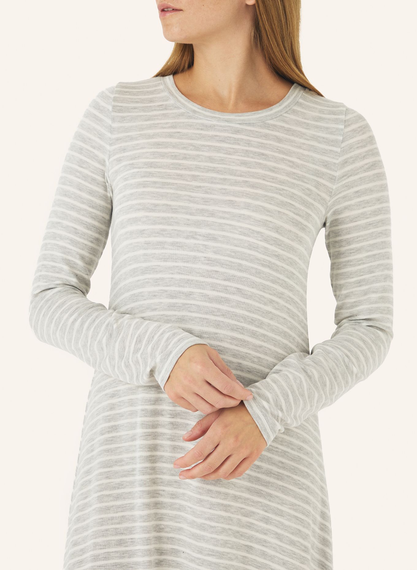 yellamaris Nachthemd: HELLGRAU/ GRAU