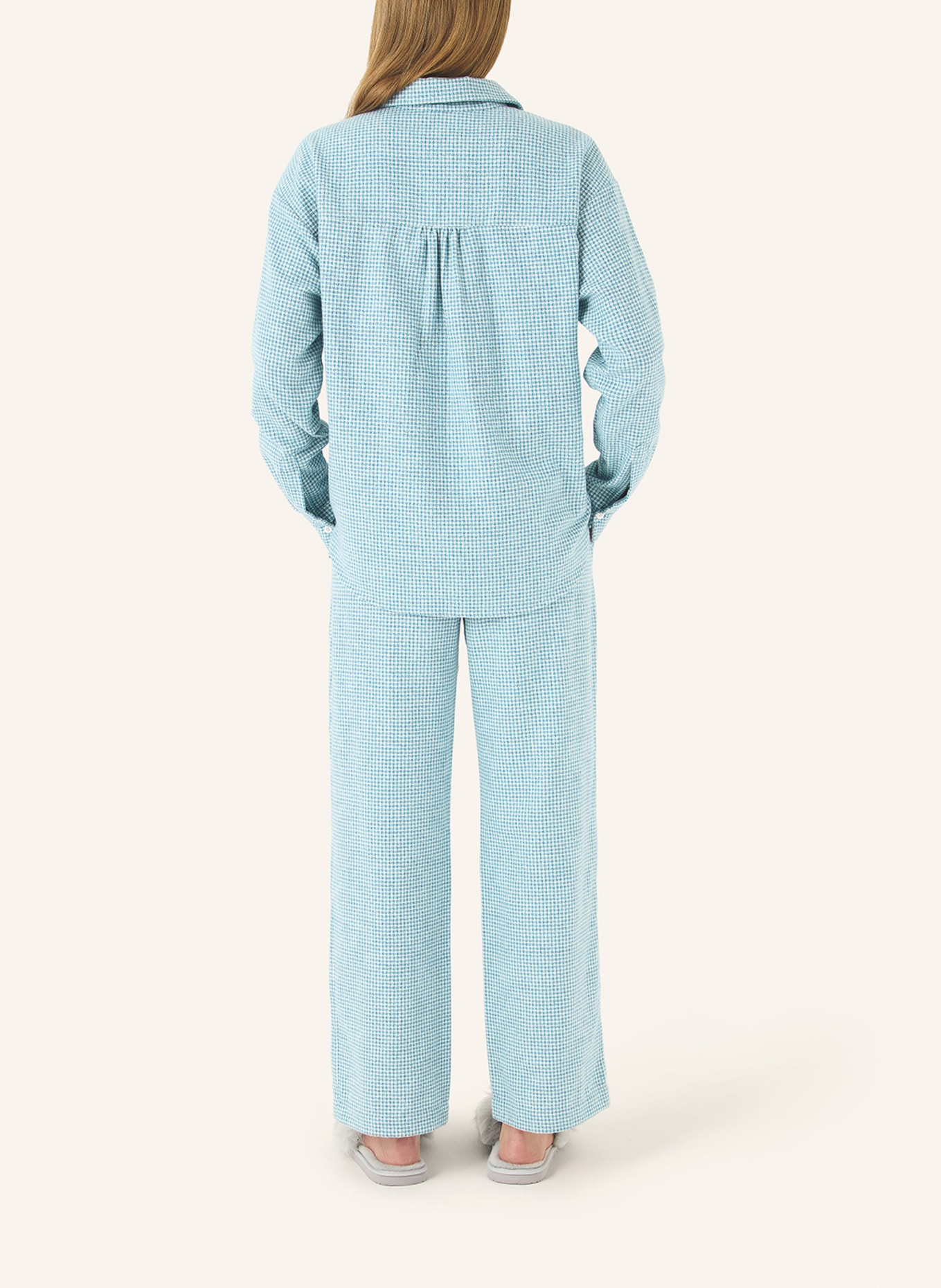 yellamaris Schlafanzug: MINT/ GRÜN/ DUNKELGRÜN/ HELLGRÜN