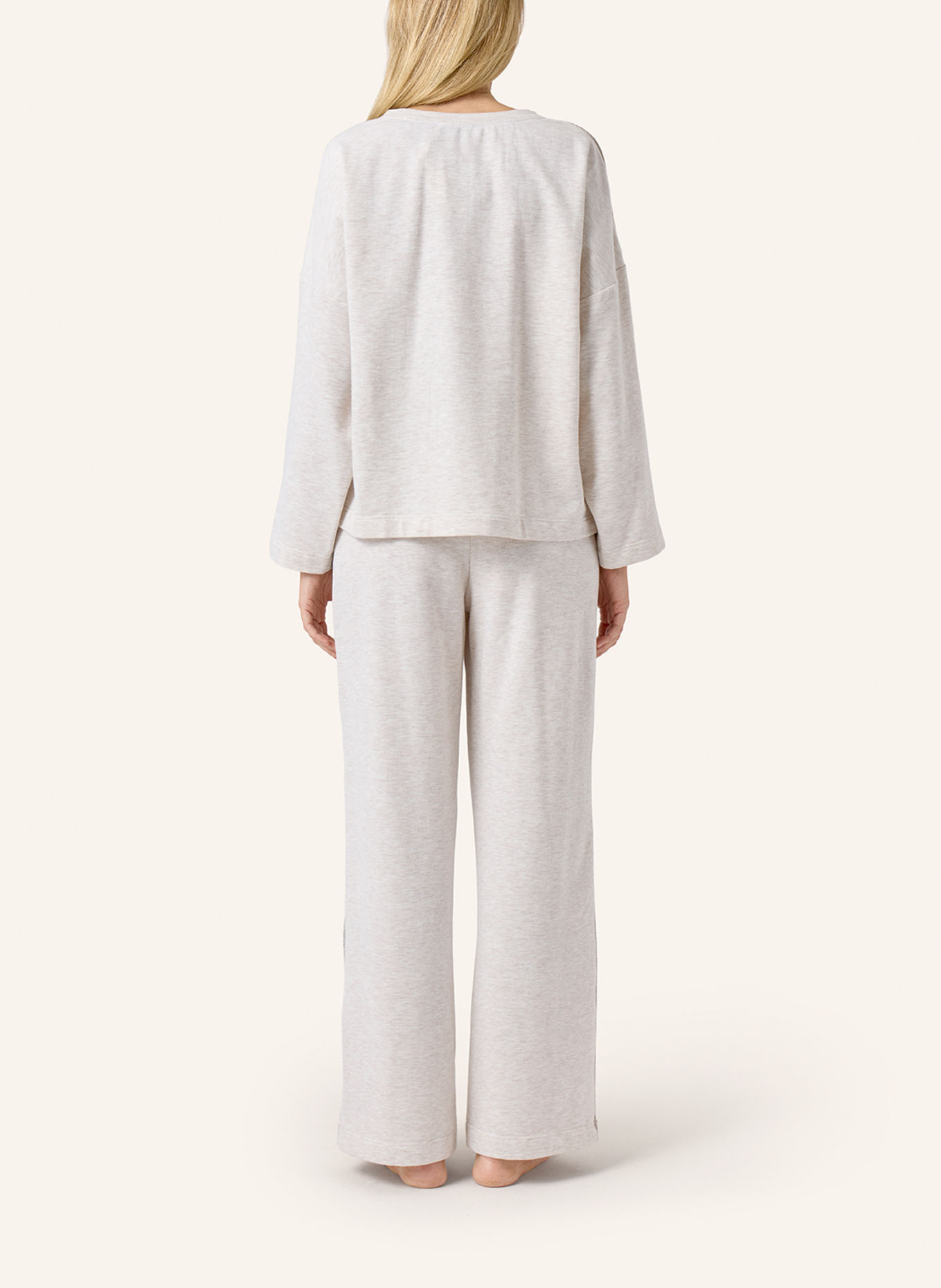 yellamaris Hausanzug: BEIGE / CAMEL / CREME
