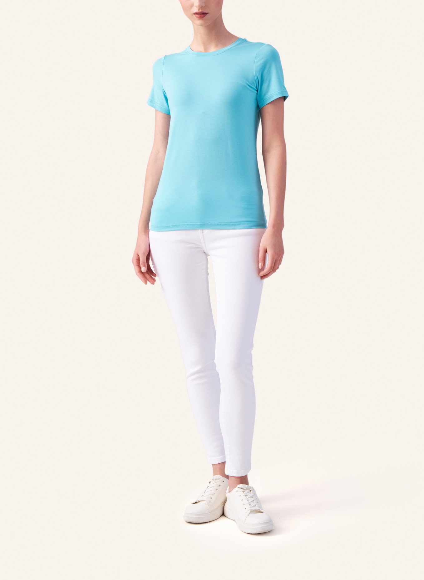 Helene Galwas Basic T-Shirt aus Premium Jersey FRANCA, Farbe: TÜRKIS (Bild 4)