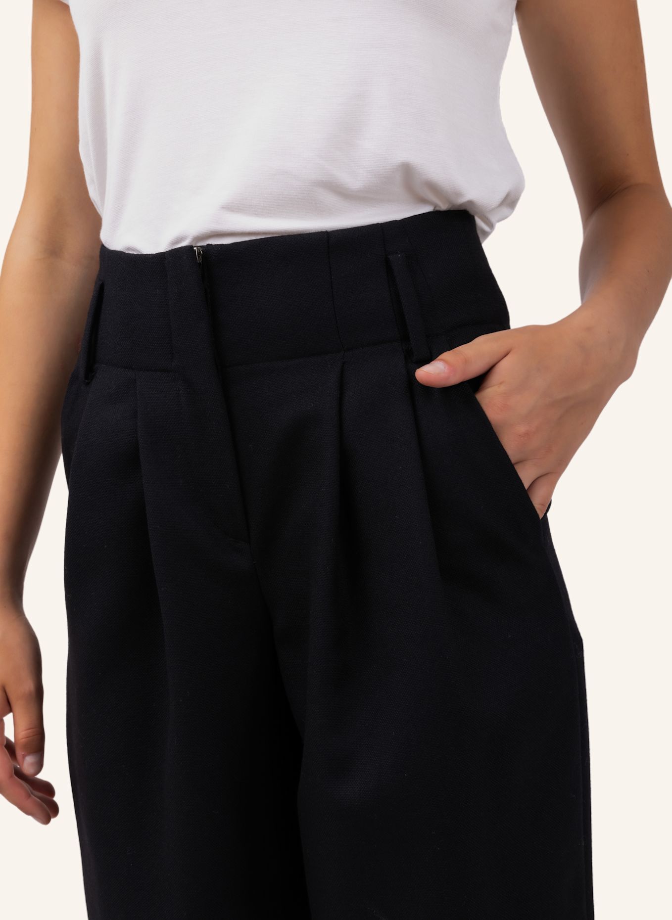 Helene Galwas Culotte aus Wolle ELLI: SCHWARZ