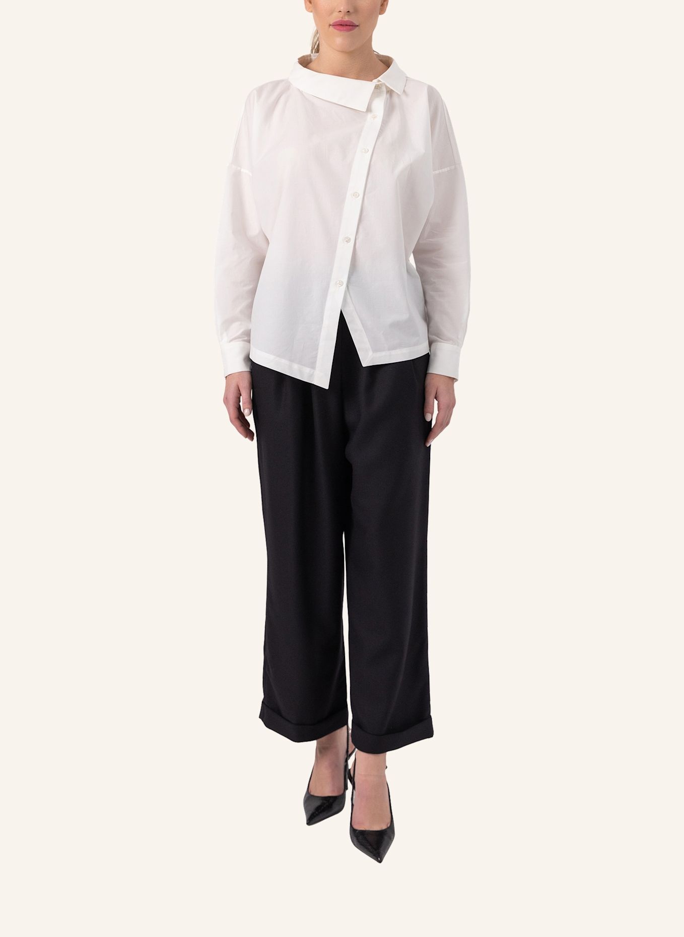 Helene Galwas Lockere Bluse mit Stehkragen JACKIE: WEISS