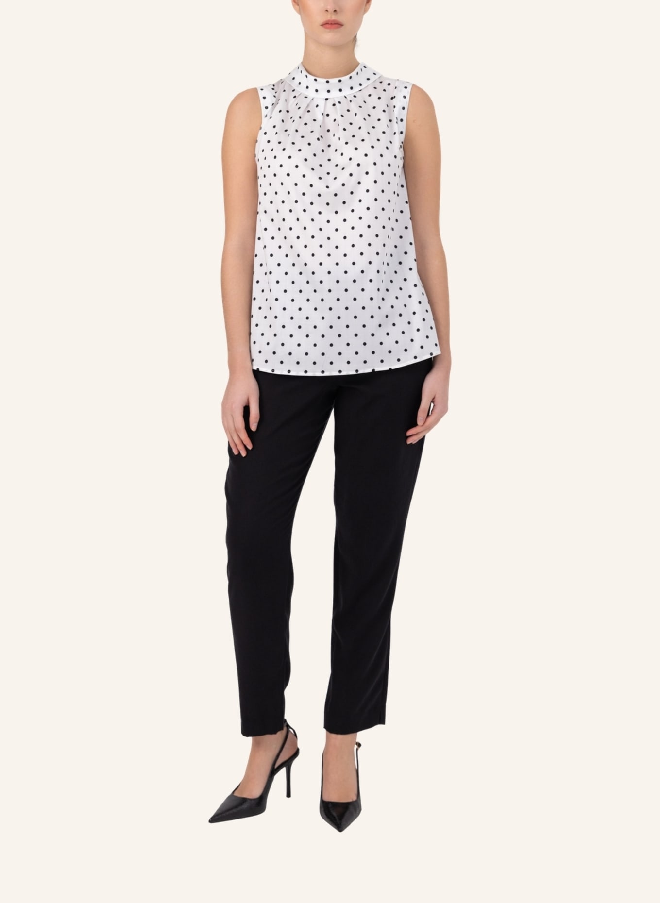 Helene Galwas Ärmellose Bluse aus Baumwolle BENICE: WEISS/ SCHWARZ