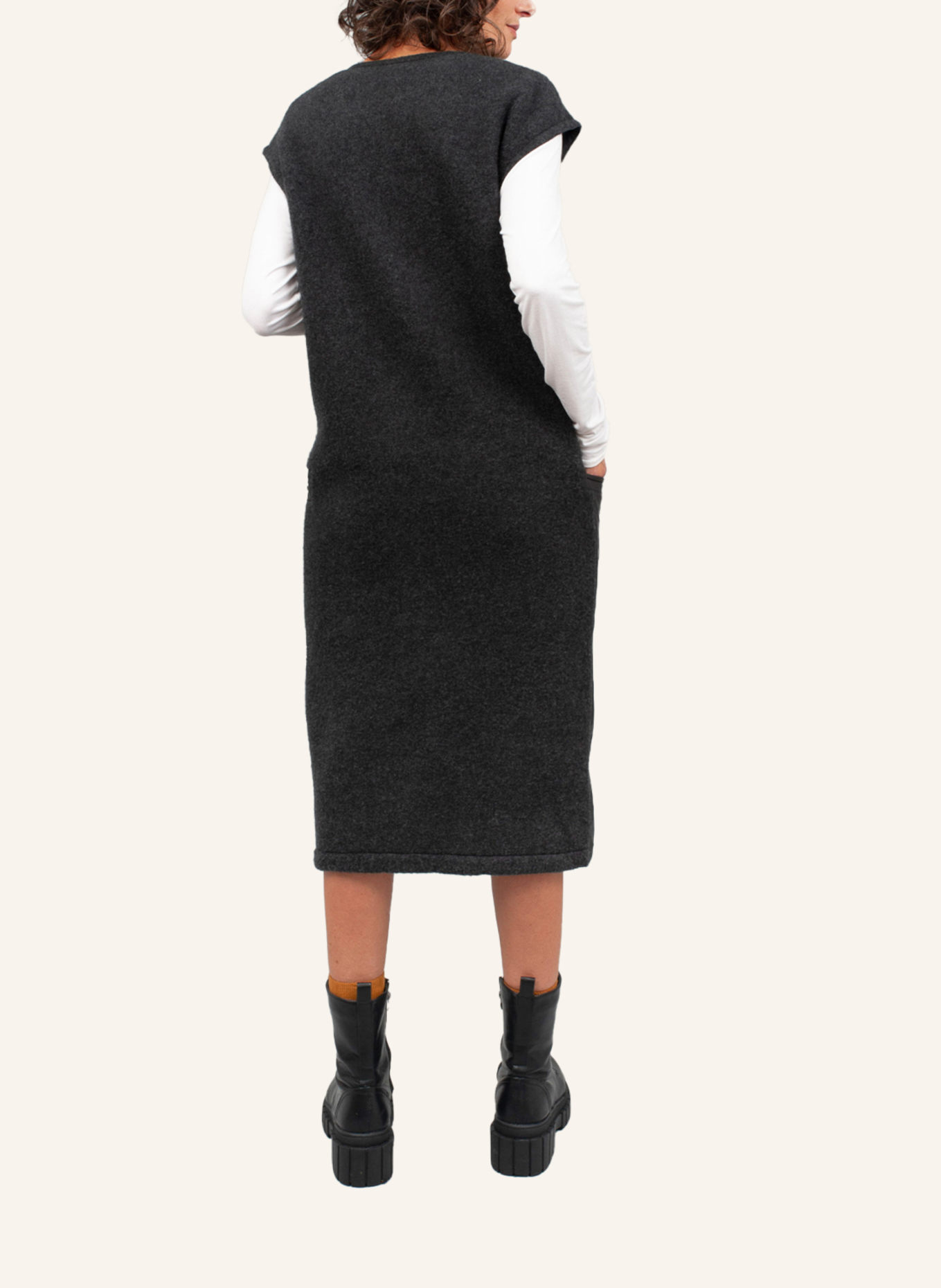 Helene Galwas Maxi Weste ELFRIEDE: GRAU