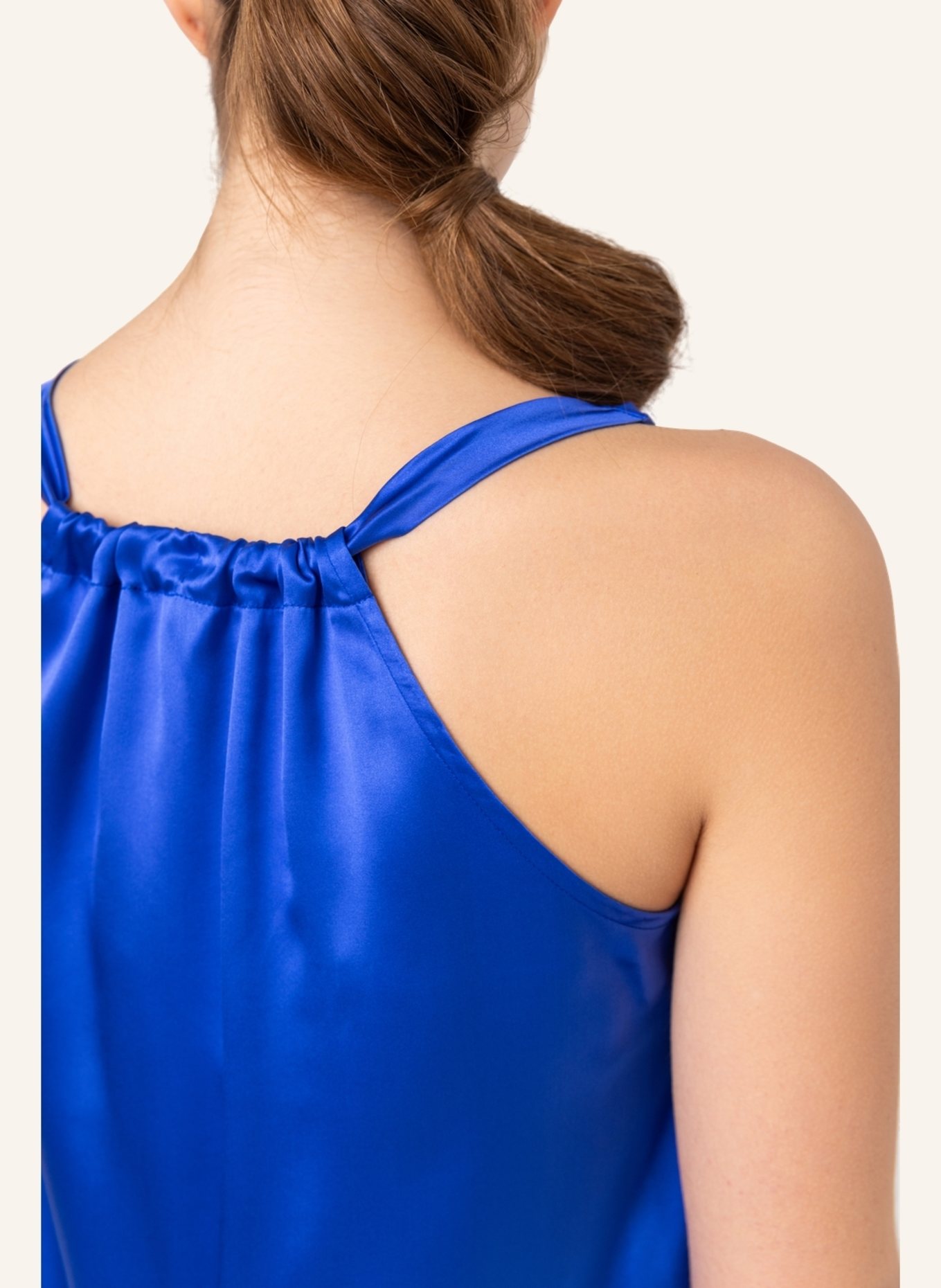 Helene Galwas Trägerkleid aus fließender Satinseide ILKA: BLAU
