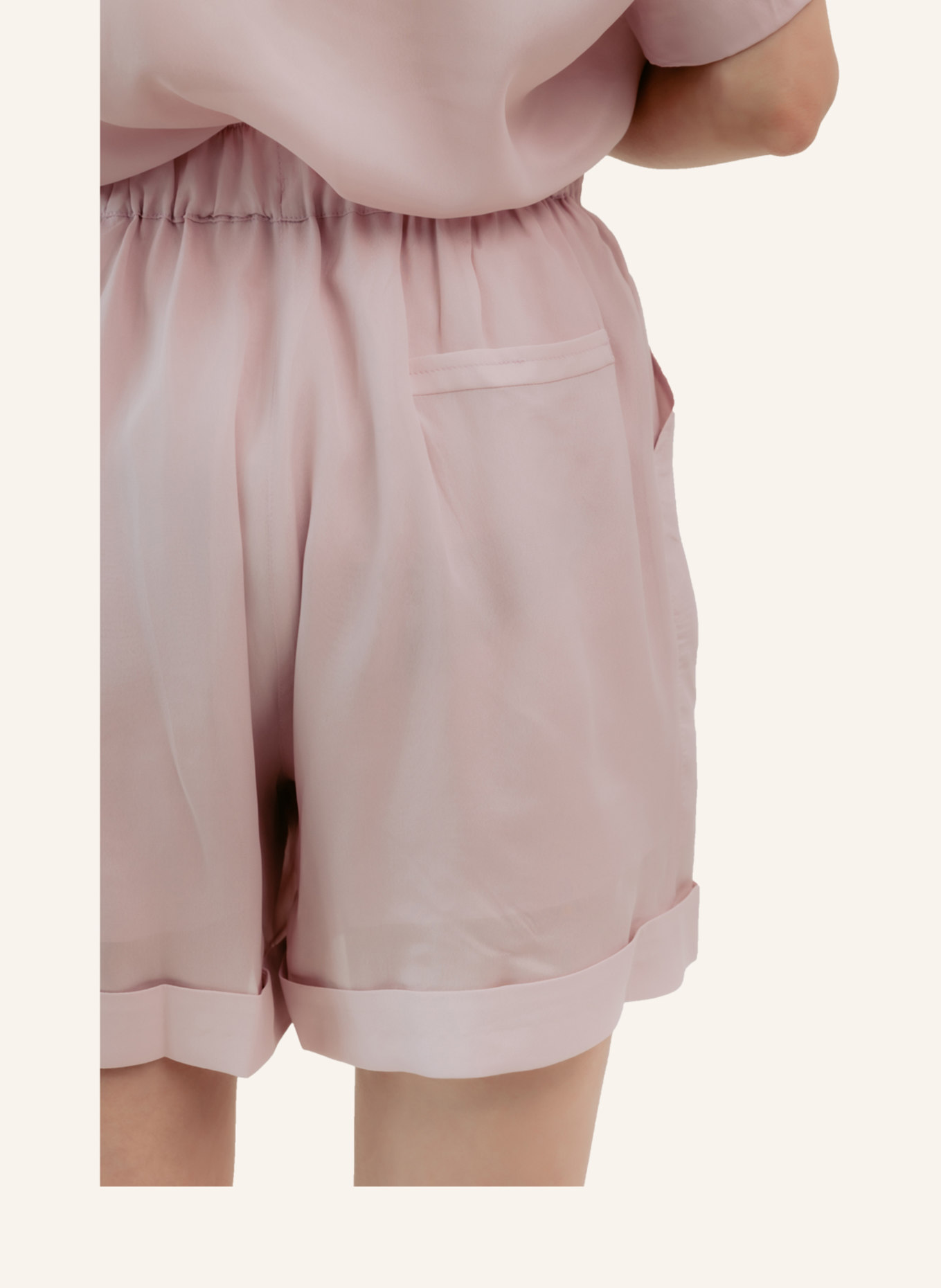 Helene Galwas Short DEA: ROSÉ