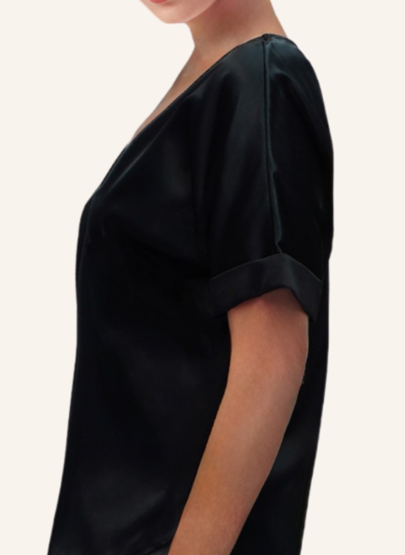 Helene Galwas T-Shirt aus Viskose DOLORES: SCHWARZ