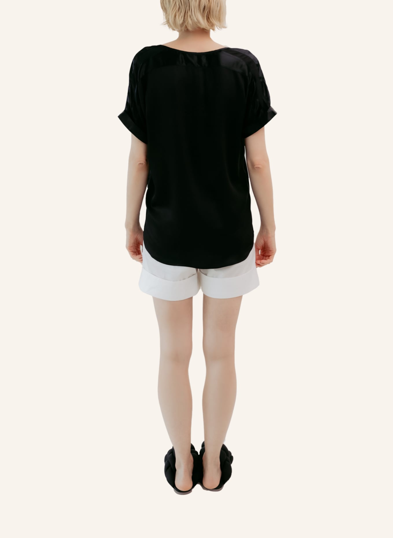 Helene Galwas Oberteil mit abnehmbaren Federn AVA: SCHWARZ