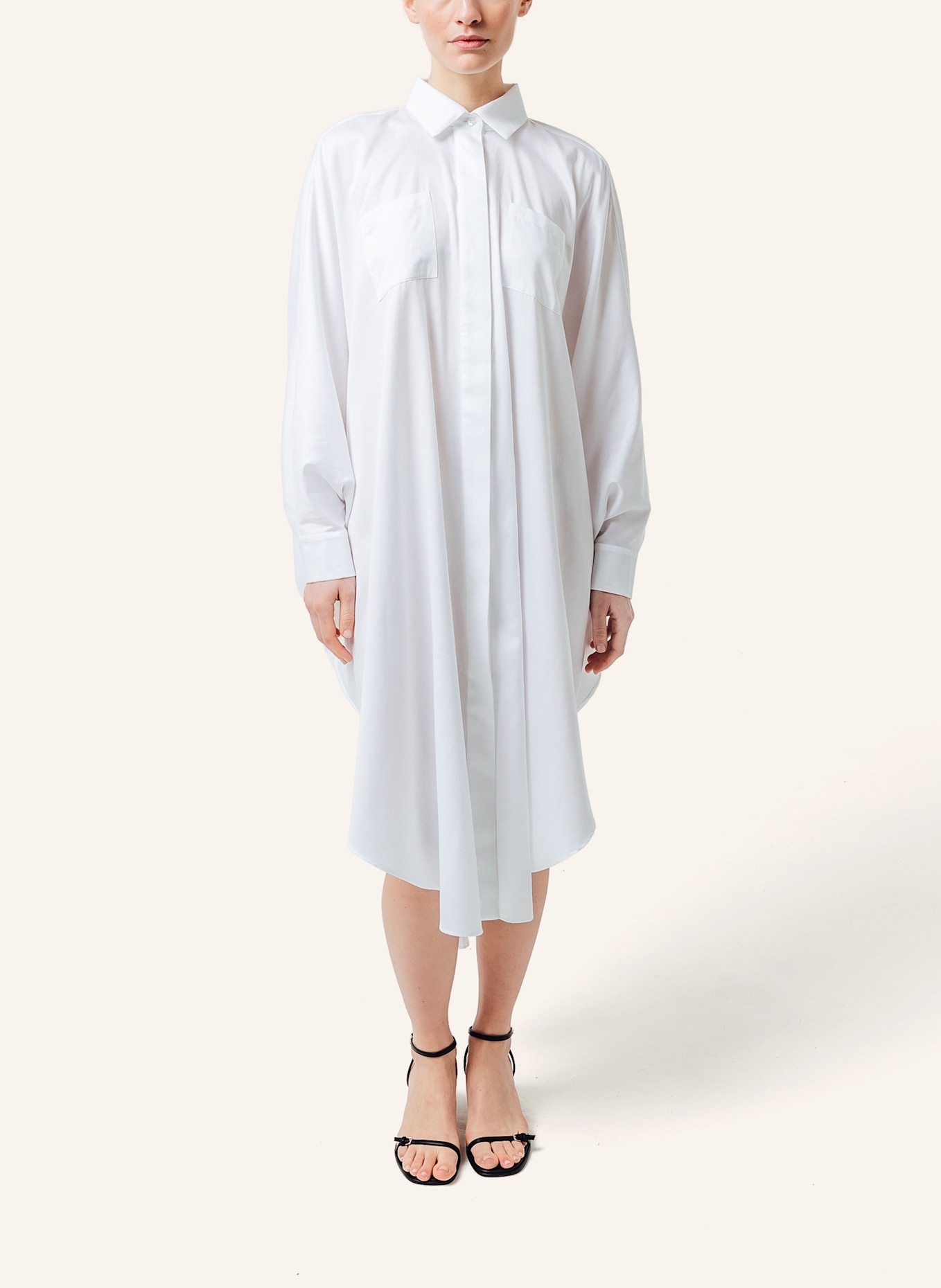 Helene Galwas Weites Maxikleid KADA: WEISS