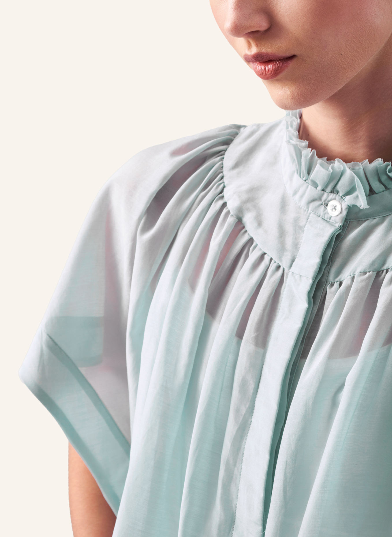 Helene Galwas Bluse aus Baumwoll-Seiden Mischung IDIS: HELLBLAU