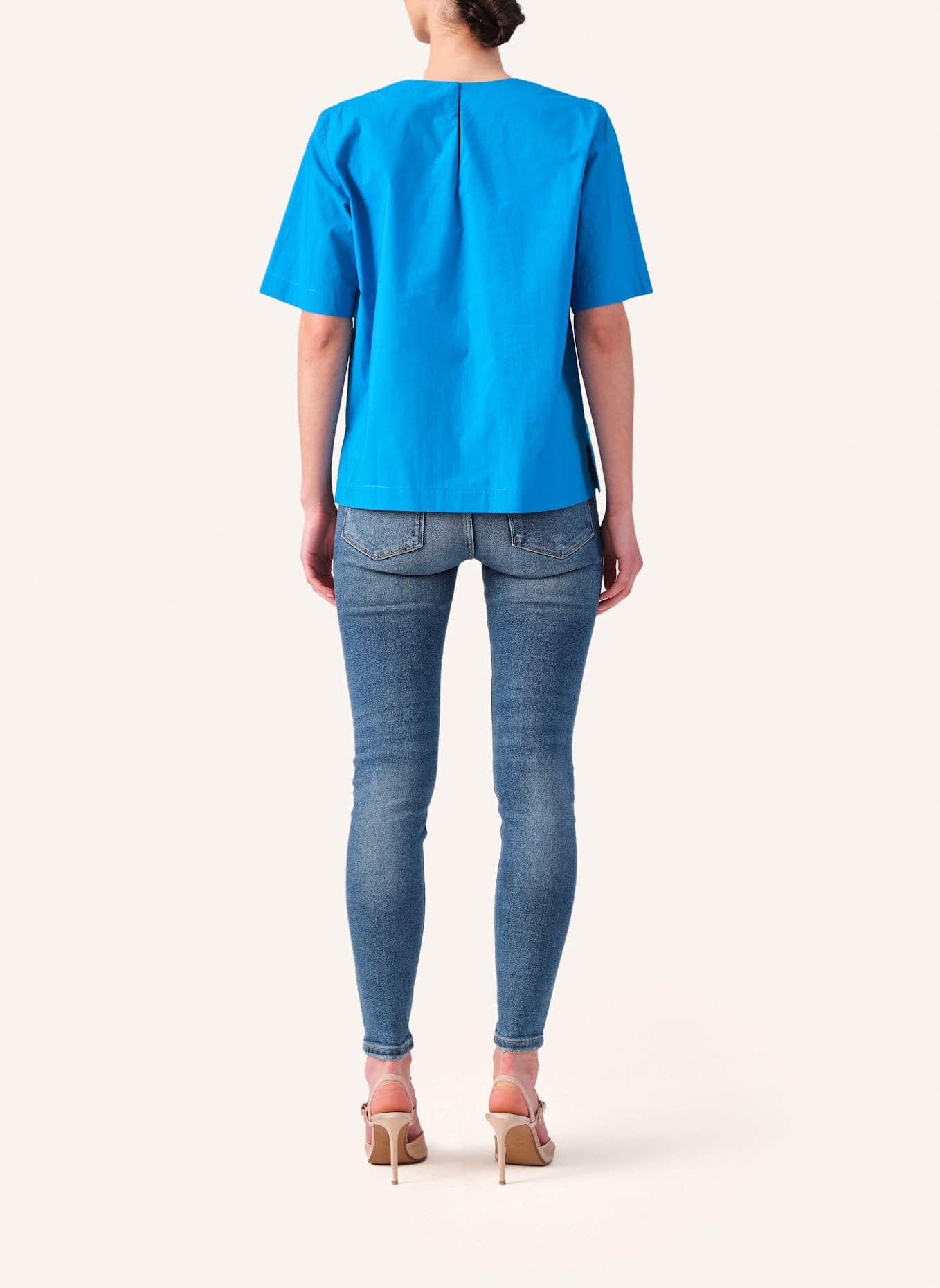 Helene Galwas Bluse aus Baumwolle IDUNA: BLAU