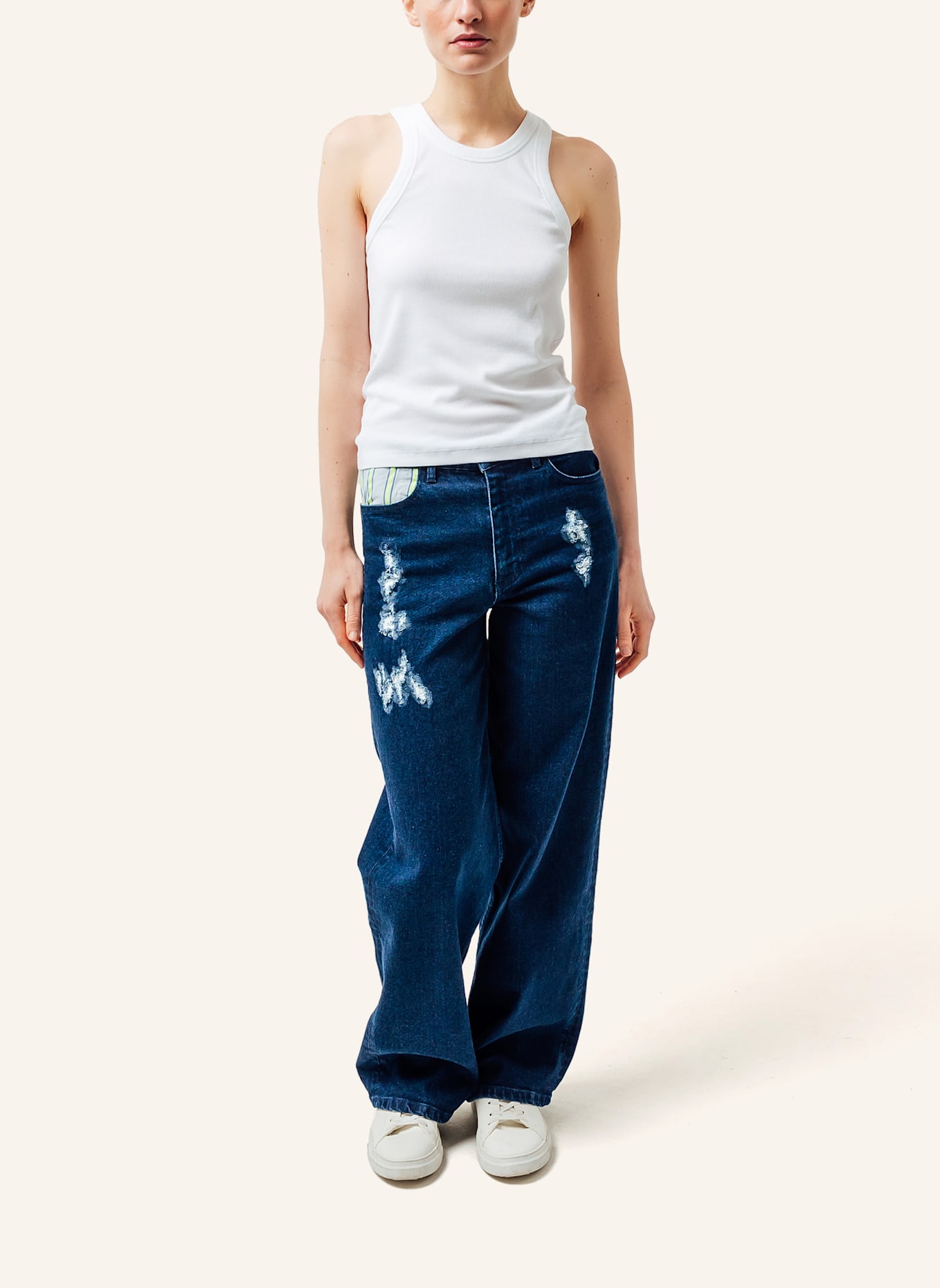 Helene Galwas Top KADER: WEISS