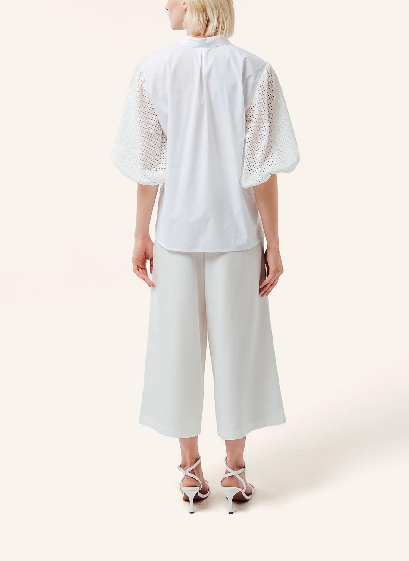 Helene Galwas Geblümte Bluse FLORA: GRAU