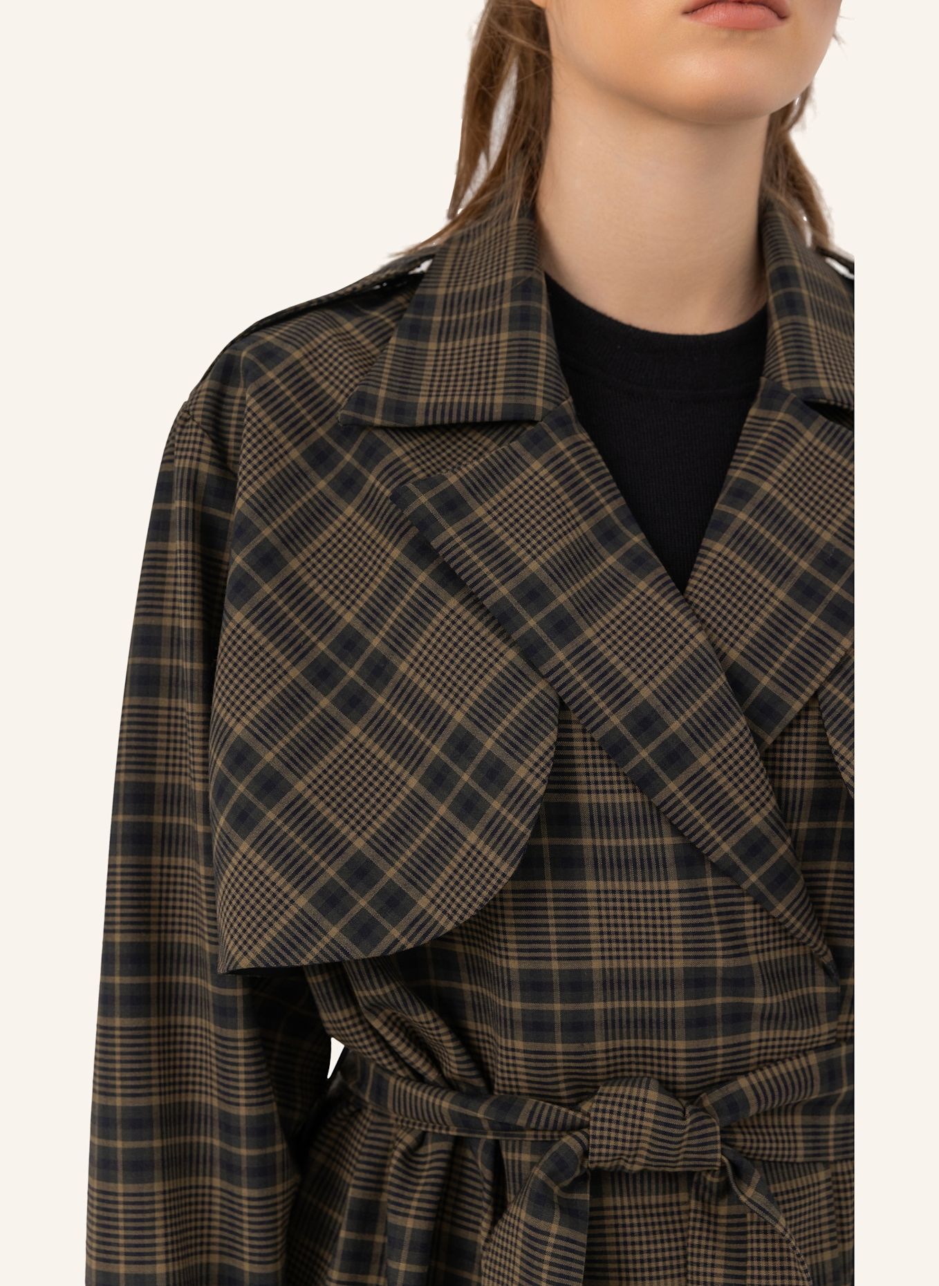 Helene Galwas Karierter Maxi Trenchcoat JARLA: OLIV