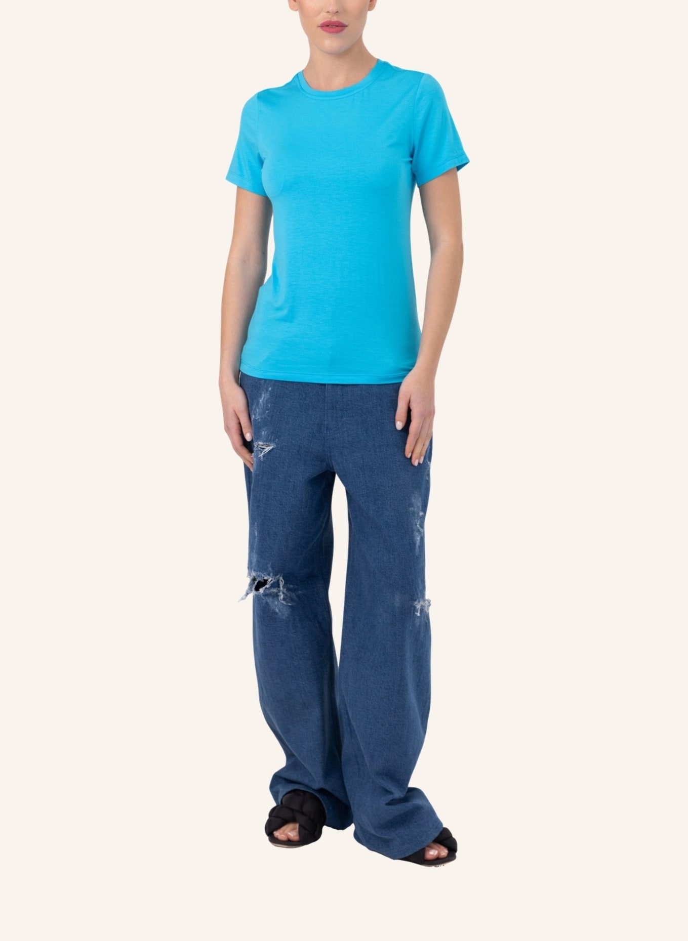 Helene Galwas Basic T-Shirt aus Premium Jersey FRANCA, Farbe: HELLBLAU (Bild 4)