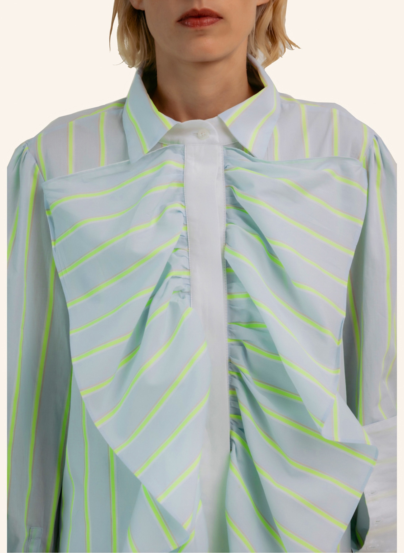 Helene Galwas Hemdkleid aus Baumwolle IRIS, Farbe: HELLBLAU (Bild 3)