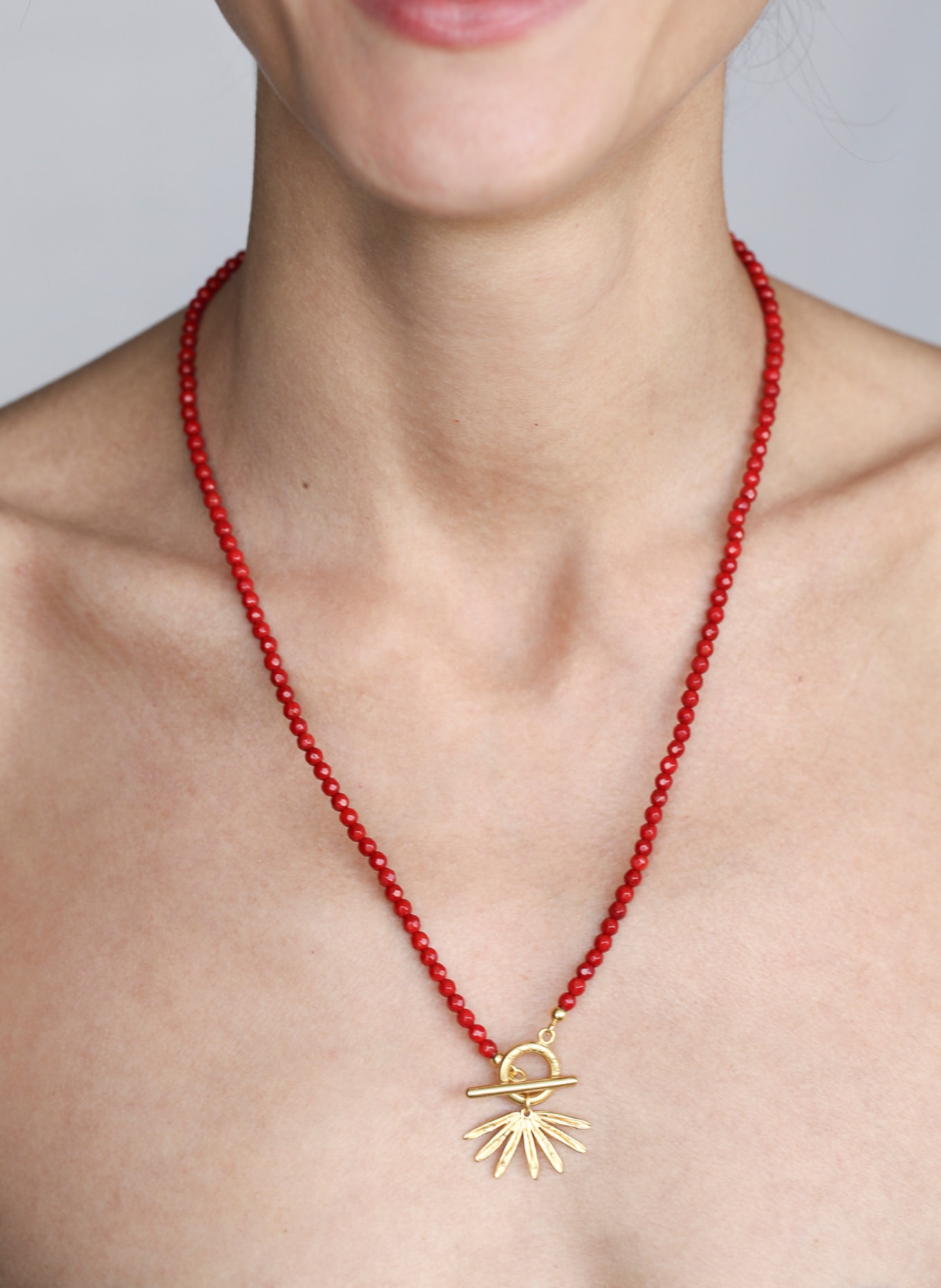 Maximova Jewelry Halskette RED SUN SIREN, Farbe: GOLD/ ROT (Bild 2)