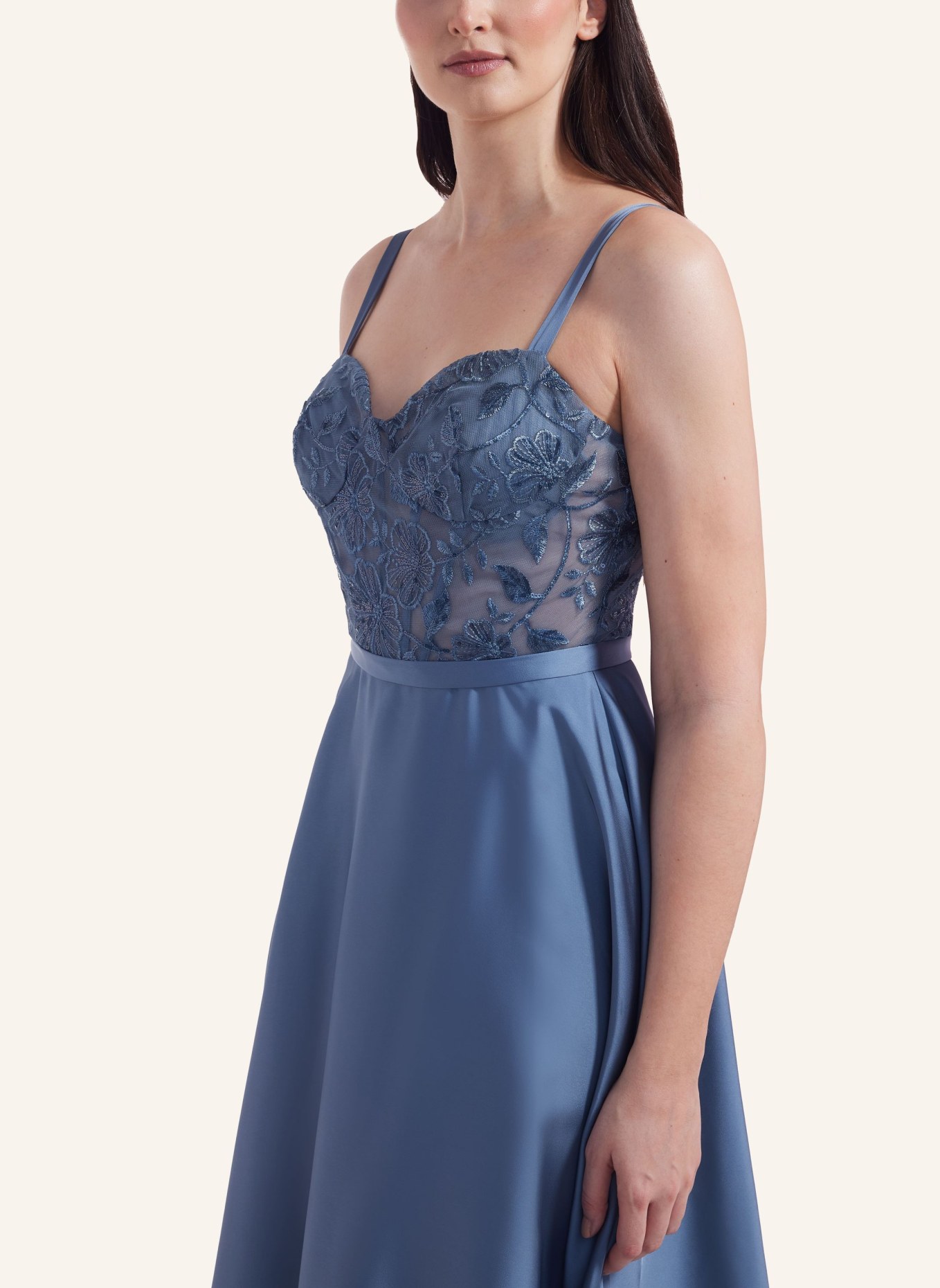 LAONA Abendkleid PORTRAIT OF A LADY DRESS, Farbe: BLAU (Bild 2)