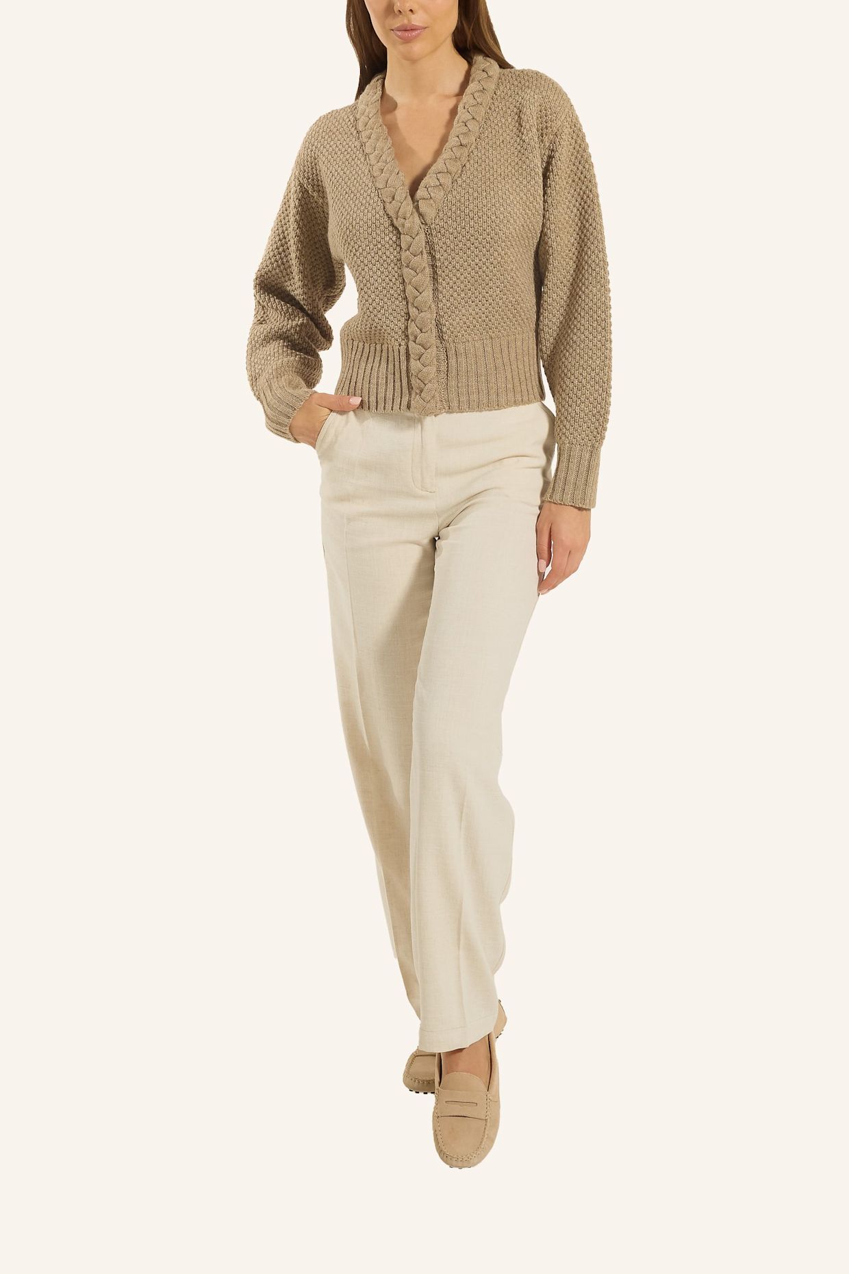 ADLYSH WOLLCARDIGAN MIT ZOPFSTRICK DETAIL: BRAUN
