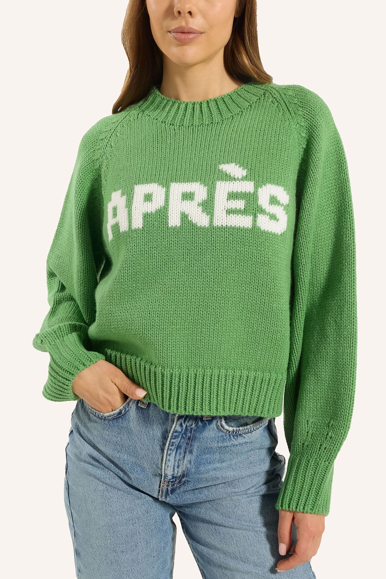ADLYSH PULLOVER RUNDHALS MIT APRÉS DETAIL: GRÜN