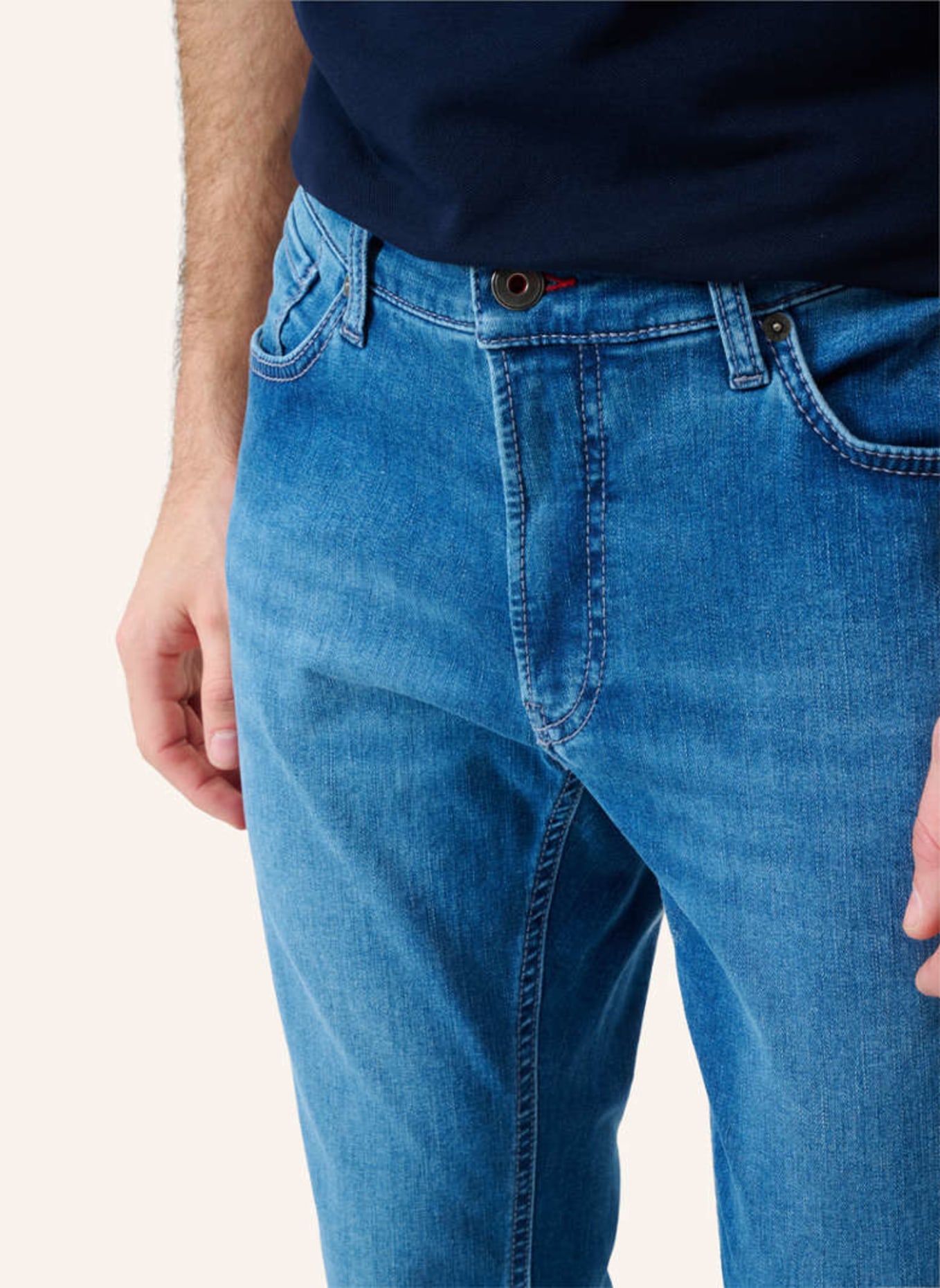 BRAX Jeans STYLE CHUCK, Farbe: BLAU (Bild 3)