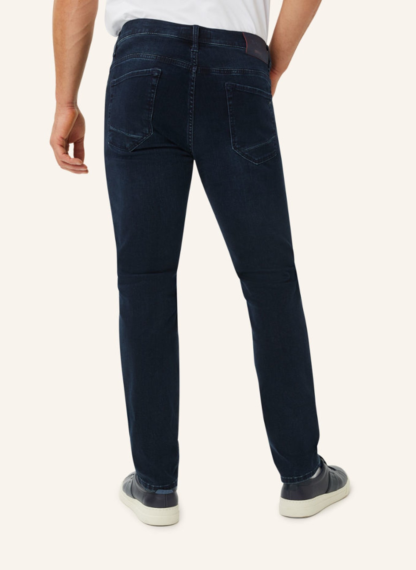 BRAX Jeans STYLE CHUCK, Farbe: DUNKELBLAU (Bild 2)