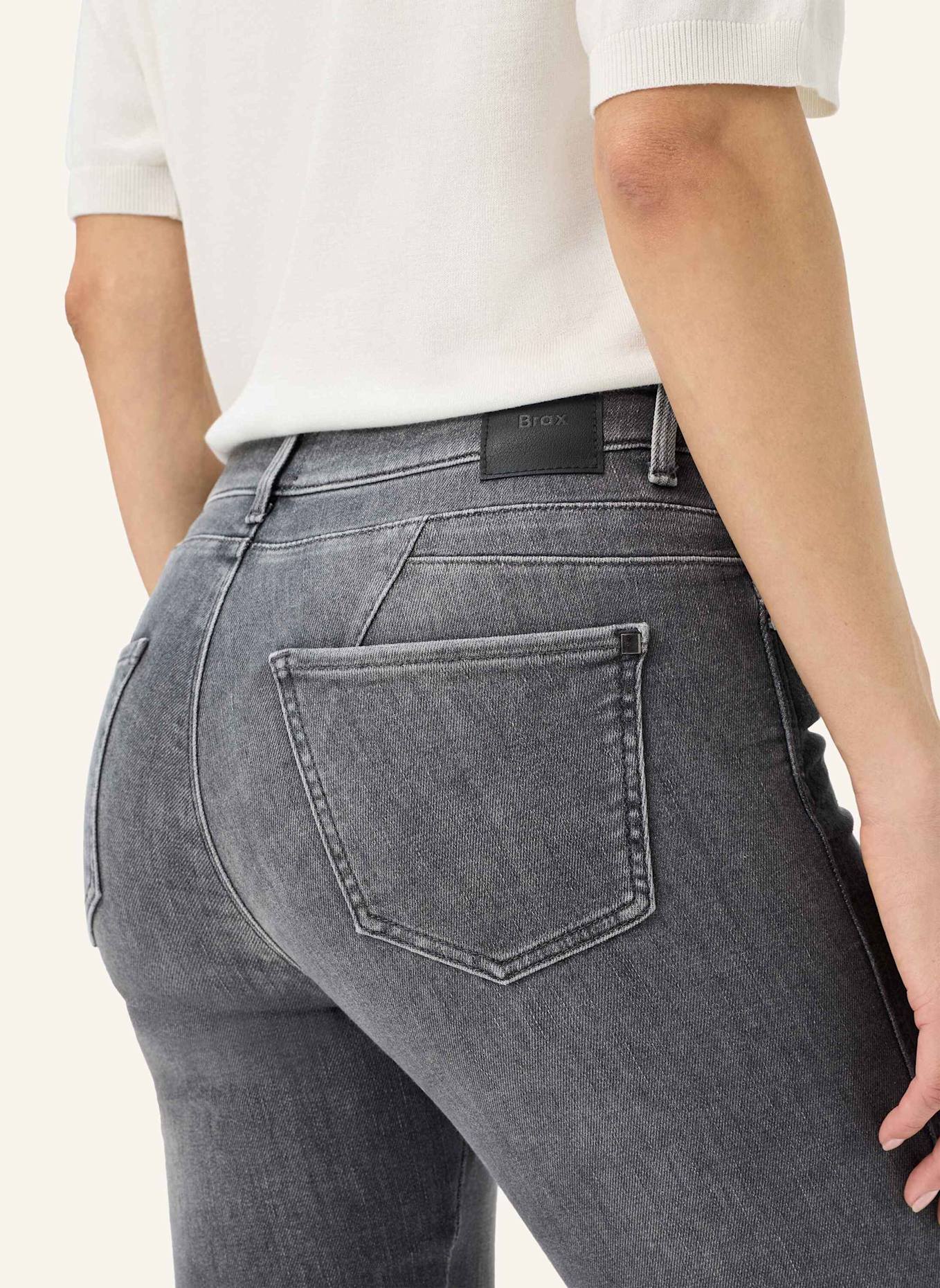 BRAX Five-Pocket-Jeans STYLE ANA: GRAU