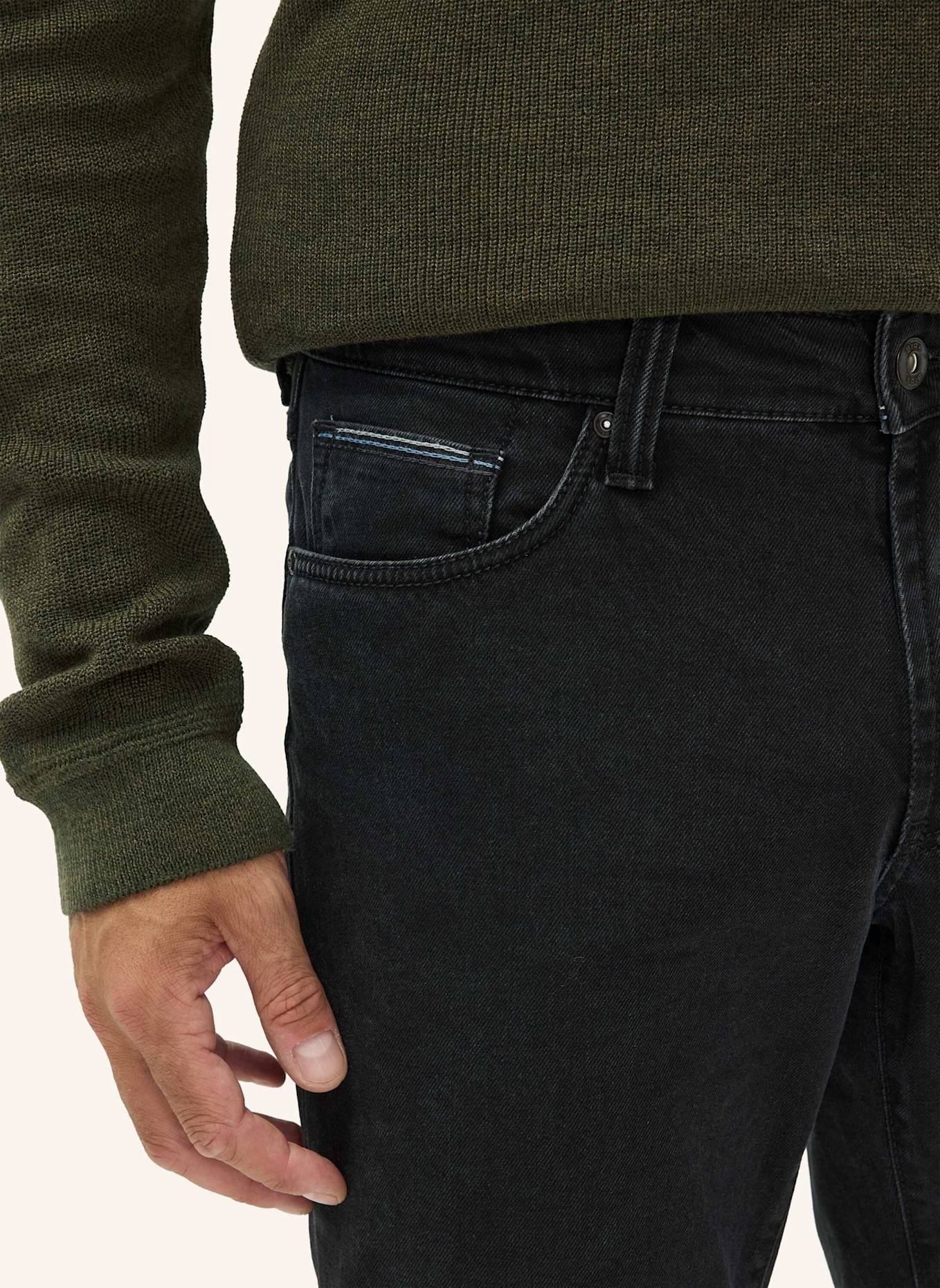 BRAX Jeans CURTIS Tapered Fit: SCHWARZ