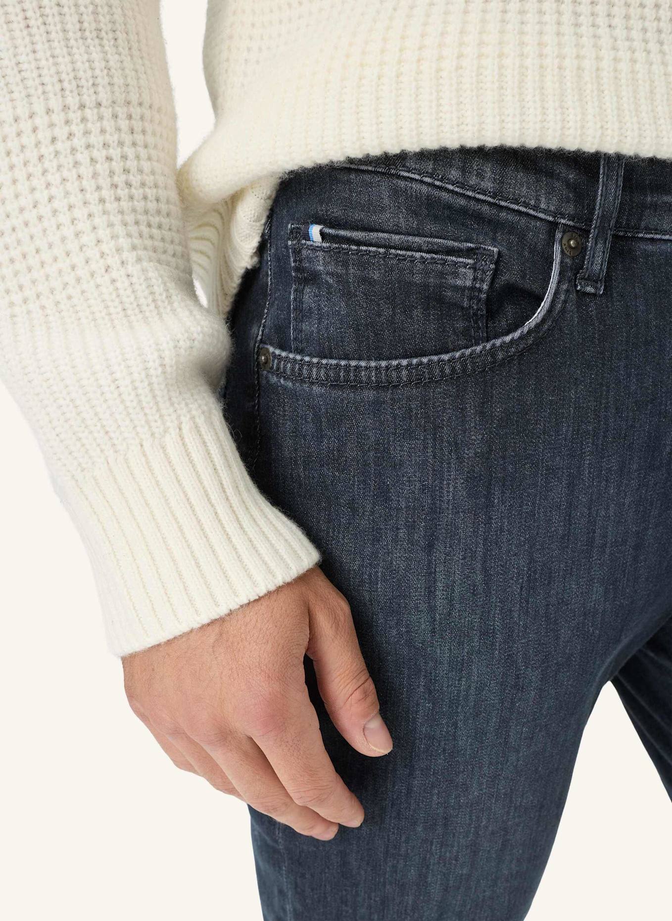 BRAX Jeans STYLE CHUCK: DUNKELBLAU