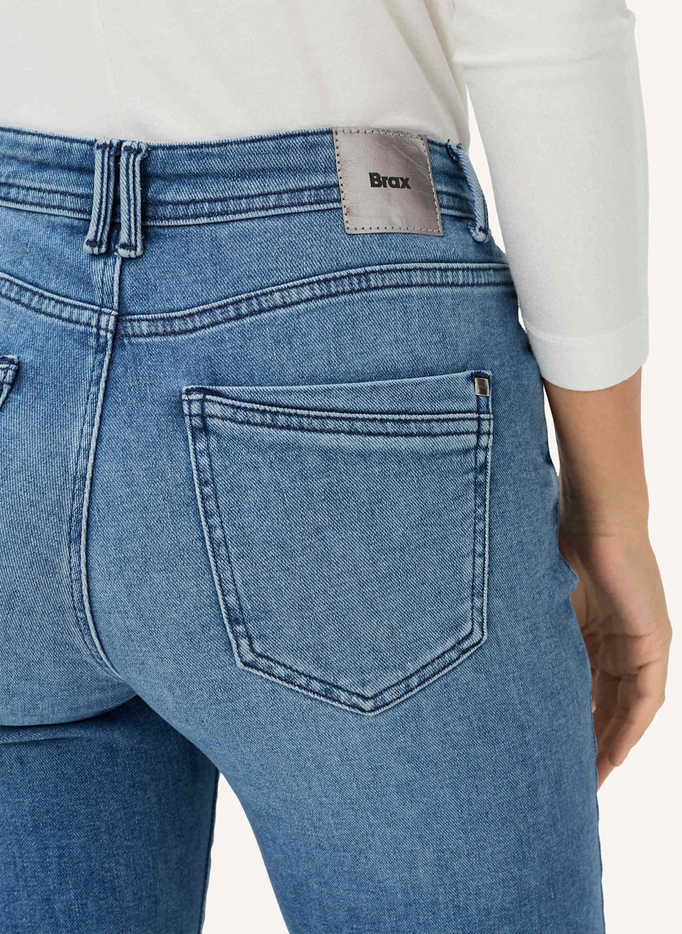 BRAX Five-Pocket-Jeans STYLE CAROLA: HELLBLAU
