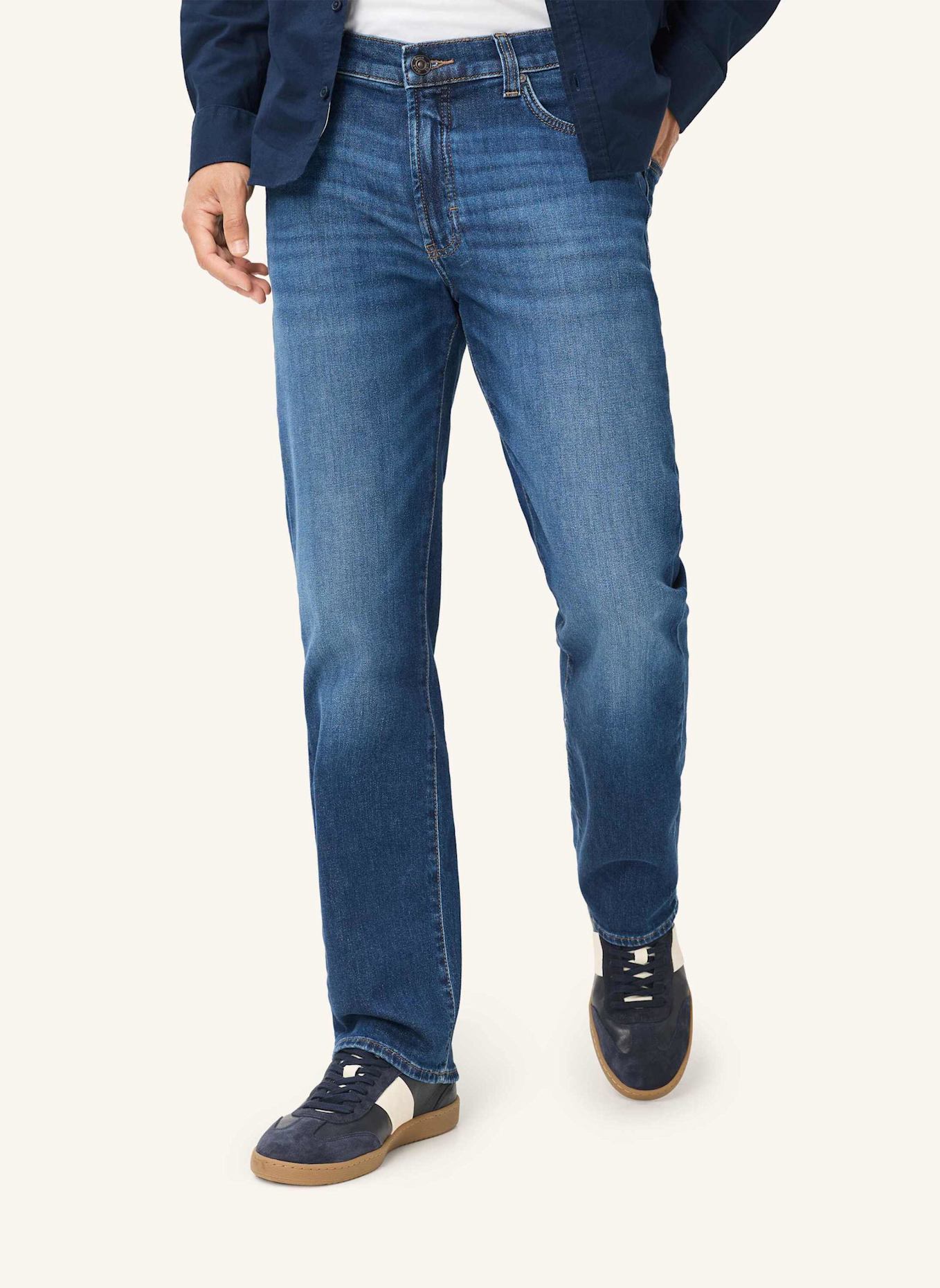 BRAX Jeans CLINT Relaxed Straight Fit: BLAU