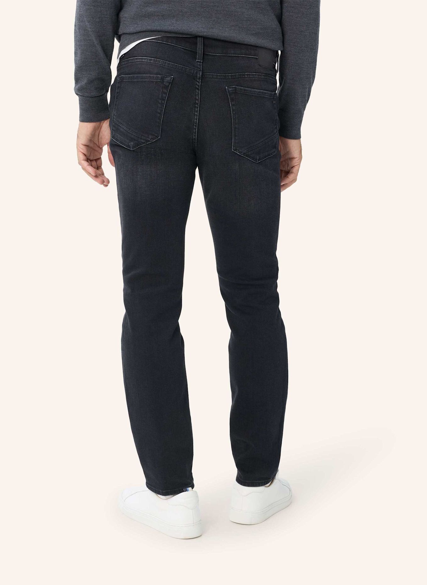 BRAX Jeans CHUCK Modern Fit: SCHWARZ