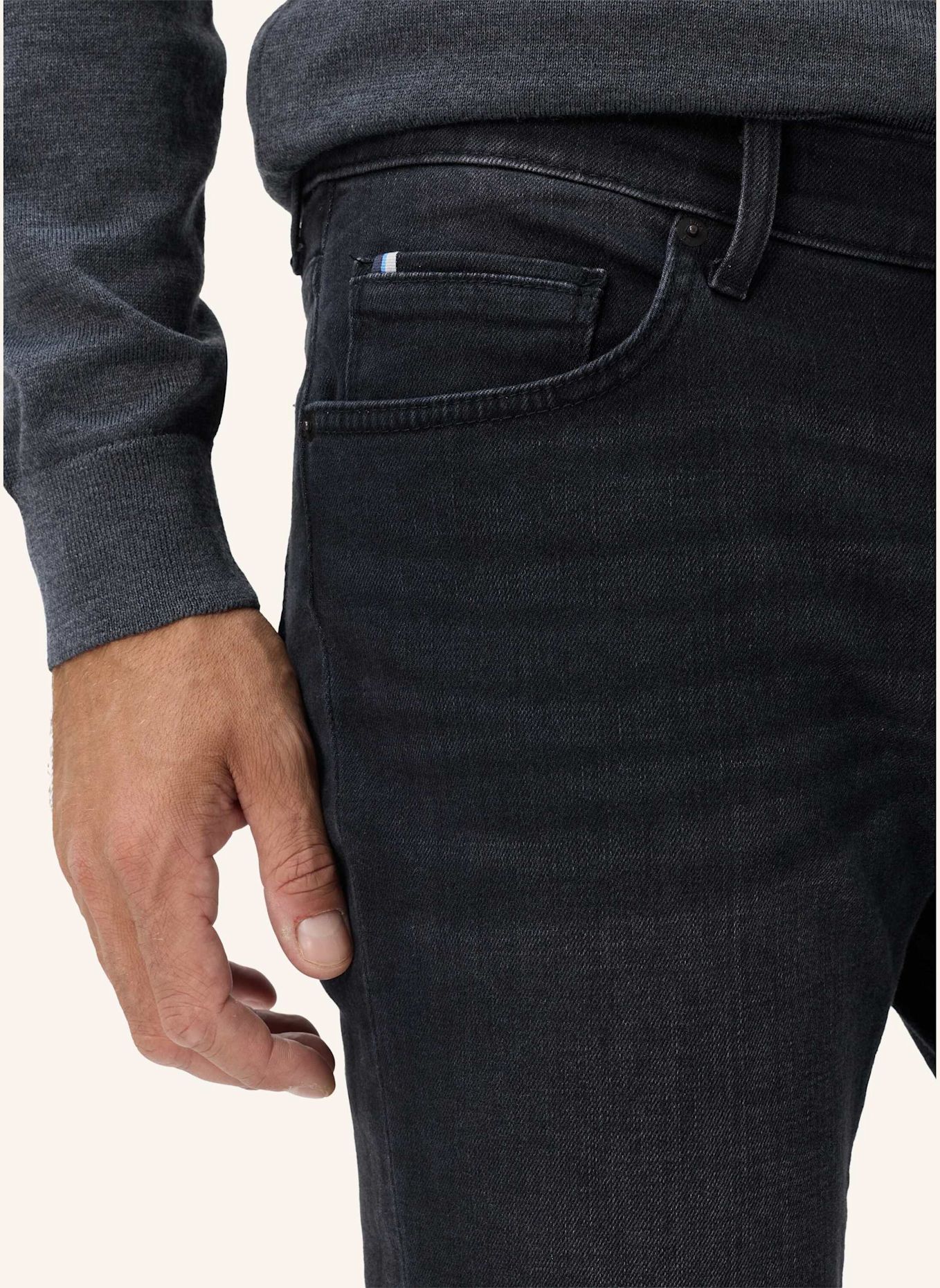 BRAX Jeans CHUCK Modern Fit: SCHWARZ