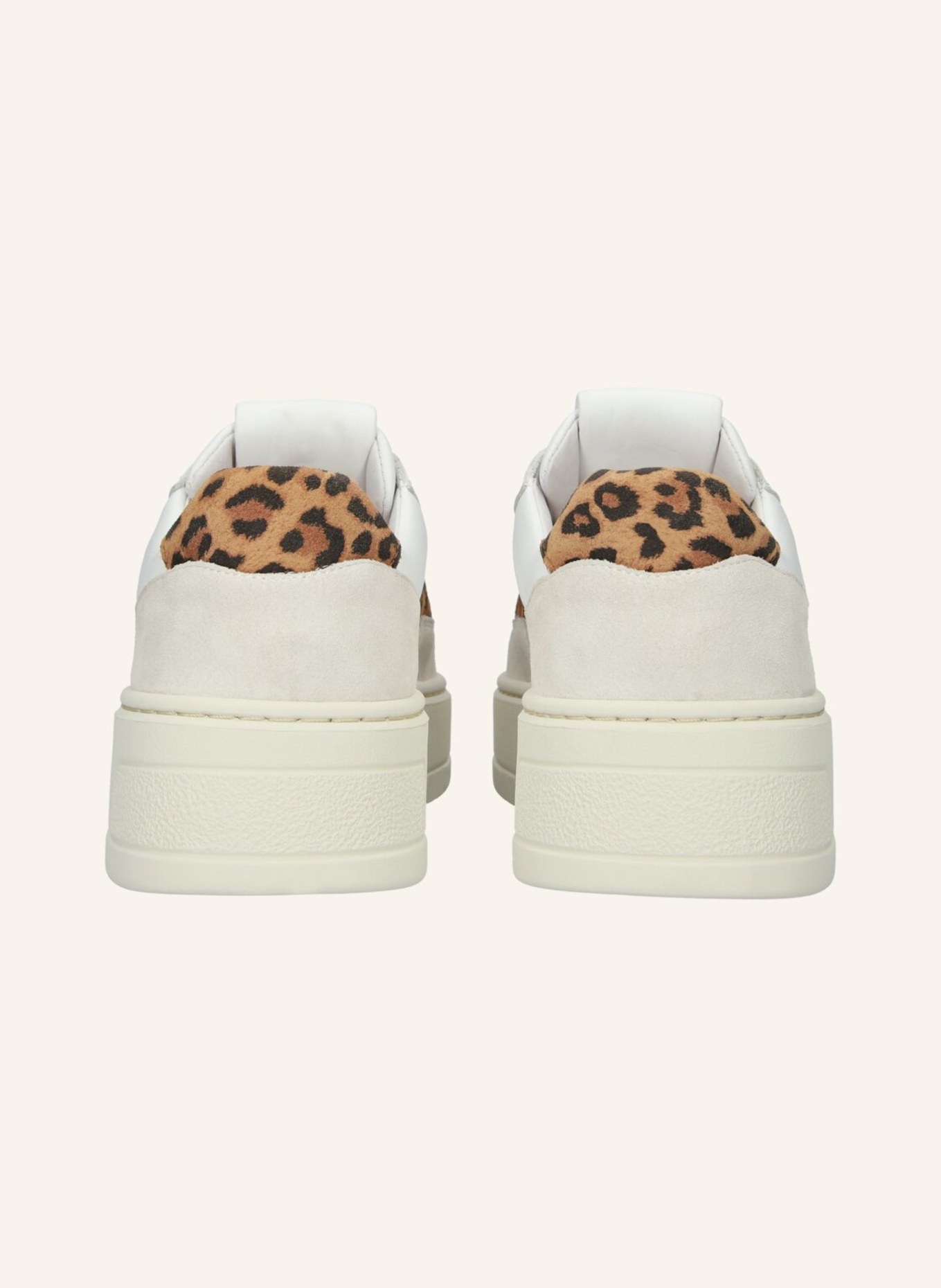 BLACKSTONE Sneaker: WEISS