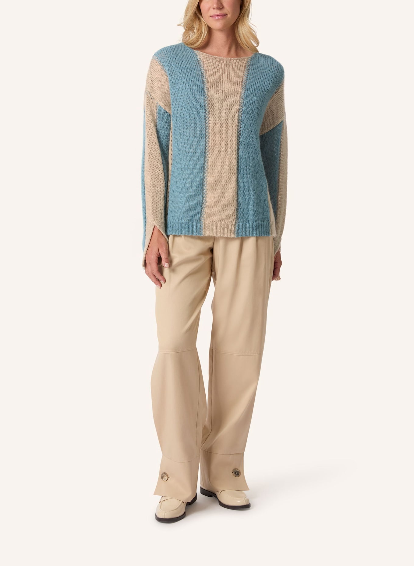 Malej Pullover: HELLBLAU