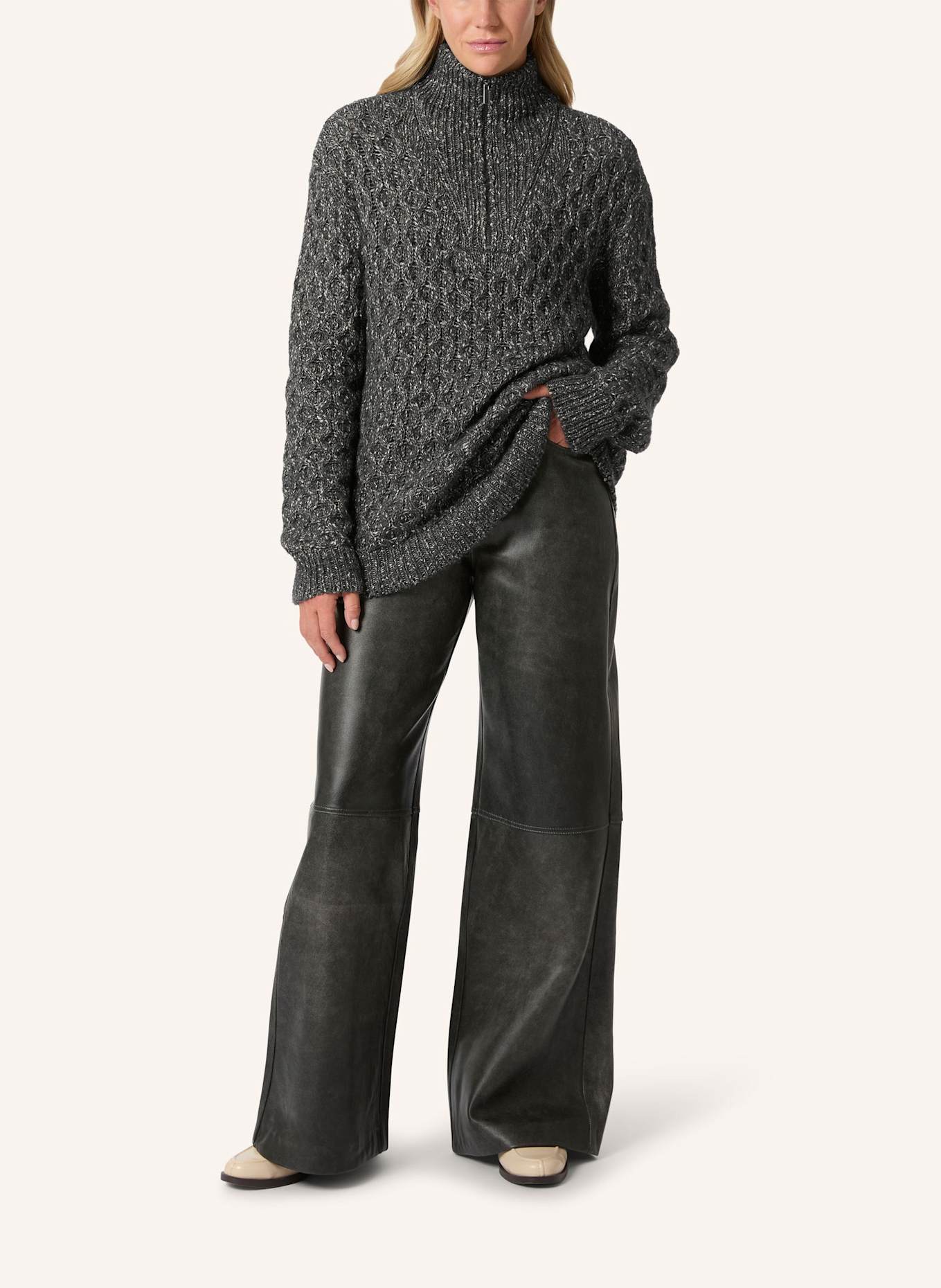 Malej Pullover: GRAU