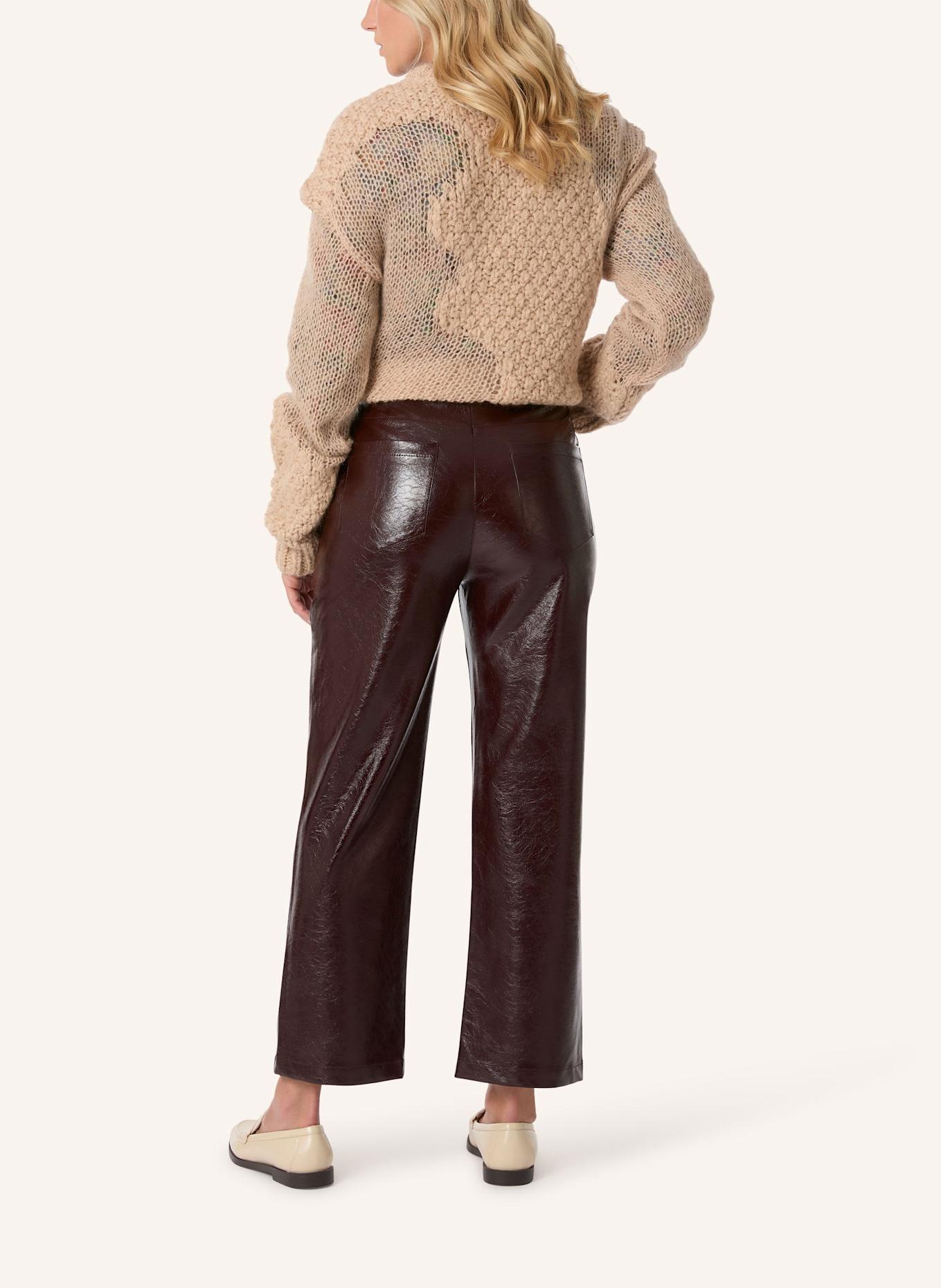 Malej Hose: DUNKELROT