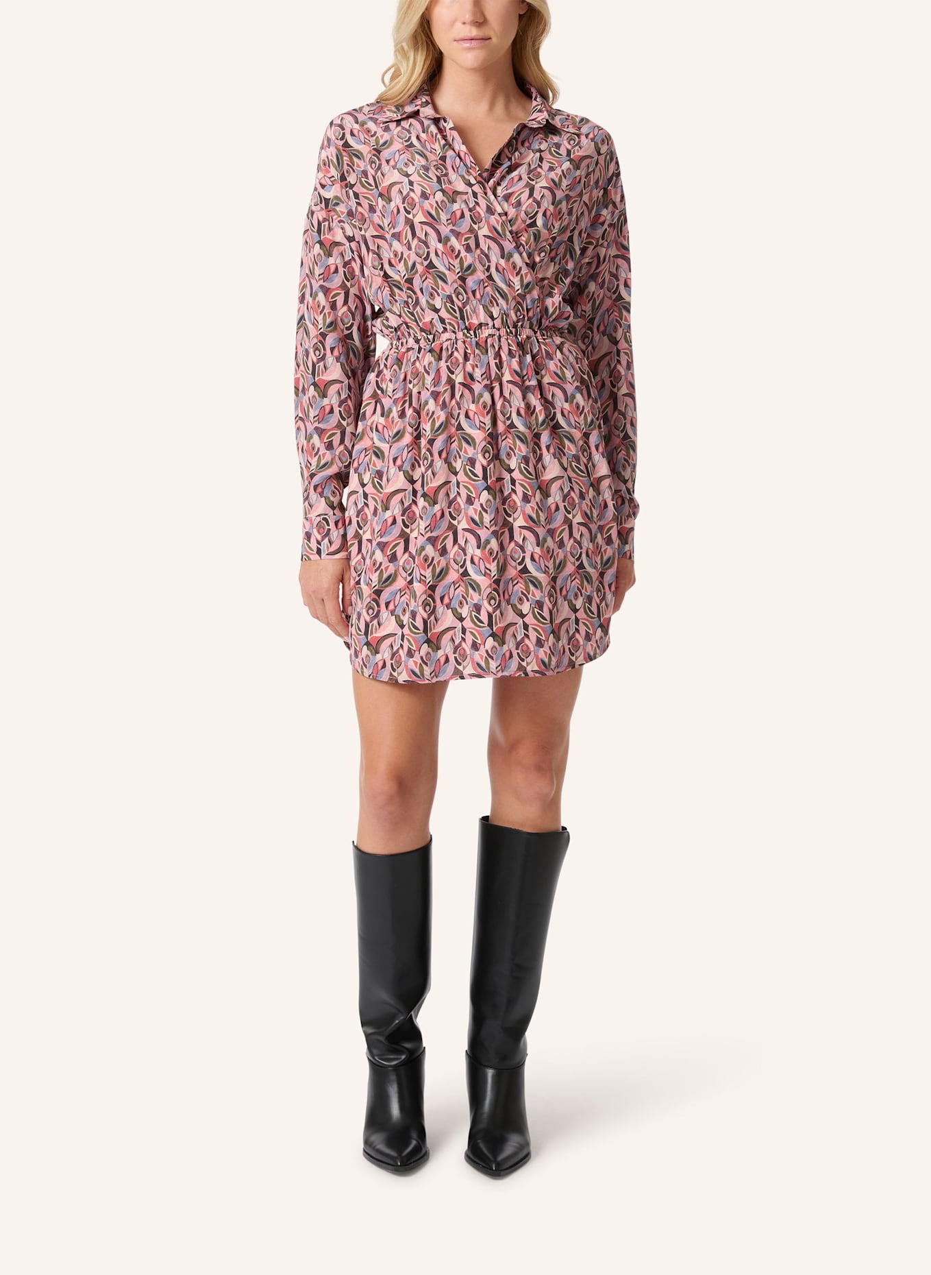 Malej Kleid: ROSÉ/ LACHS