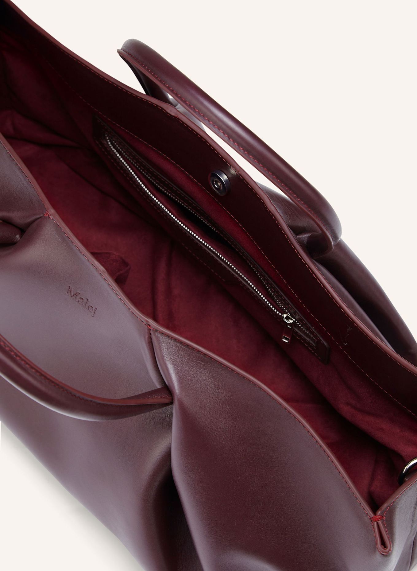 Malej Tasche: DUNKELROT