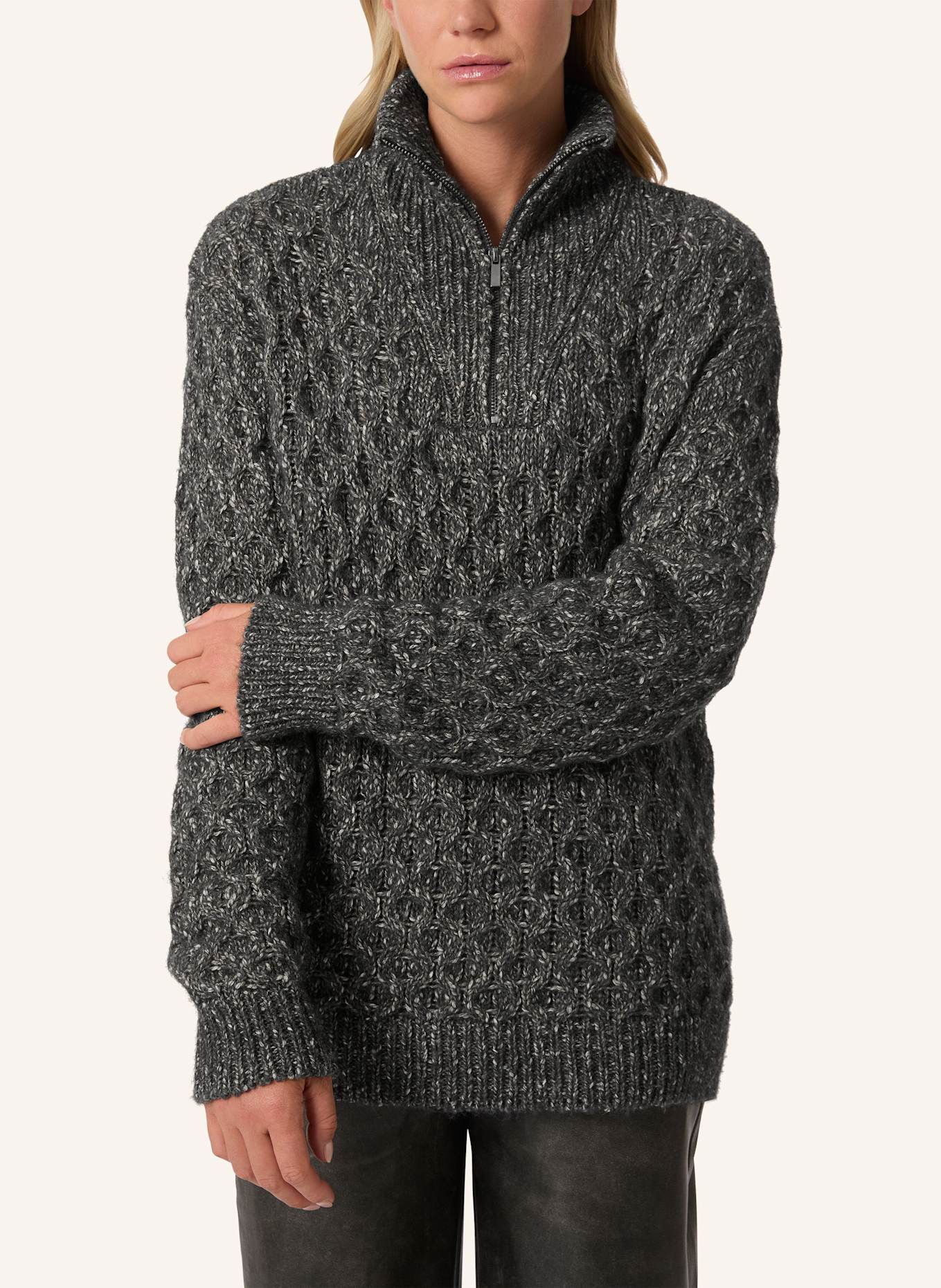 Malej Pullover: GRAU