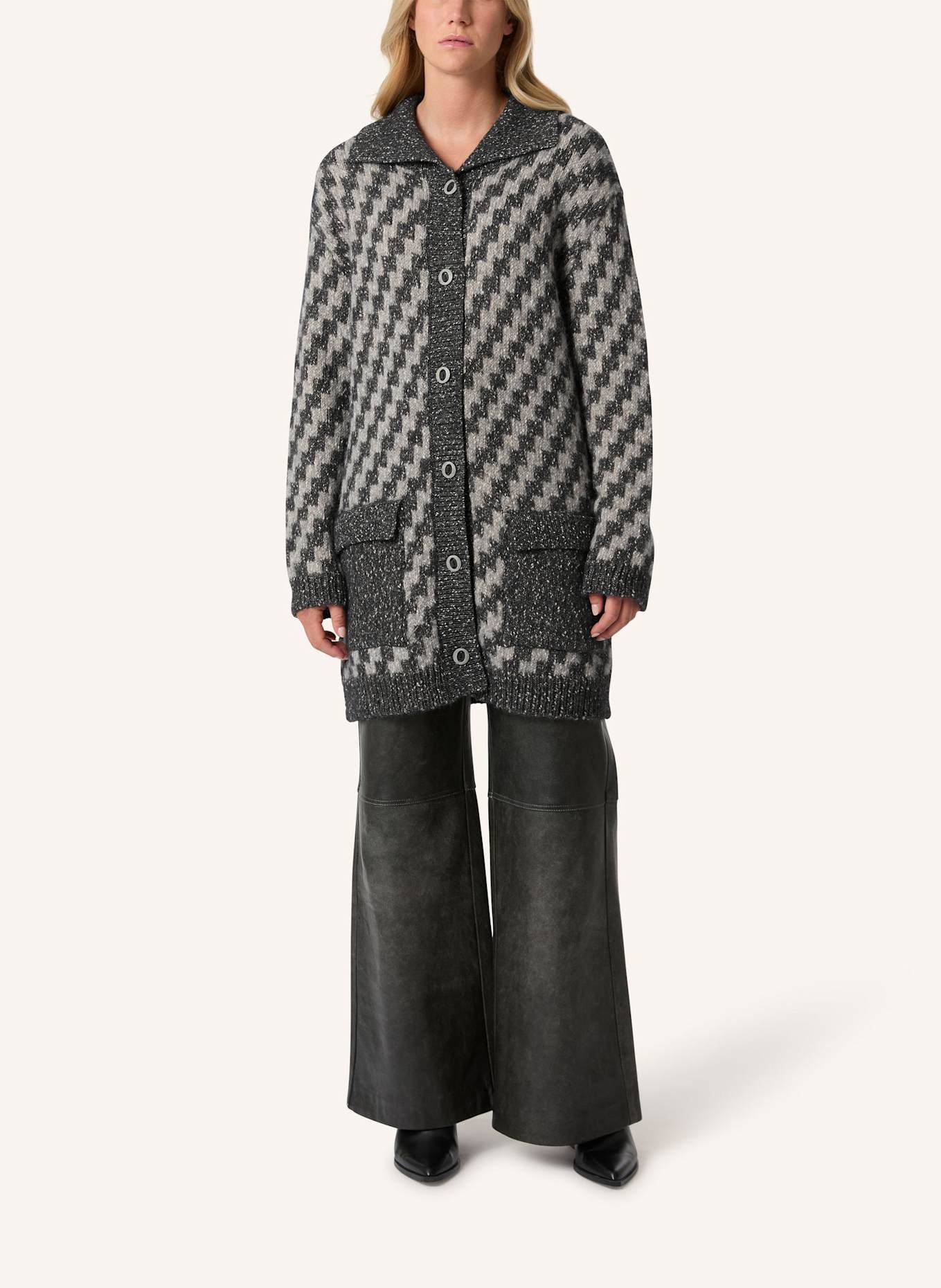 Malej Cardigan: GRAU