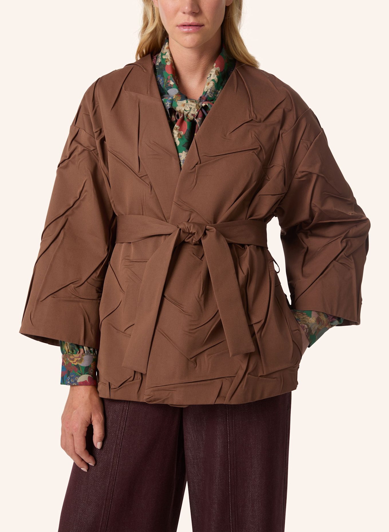 Malej Jacke: CAMEL