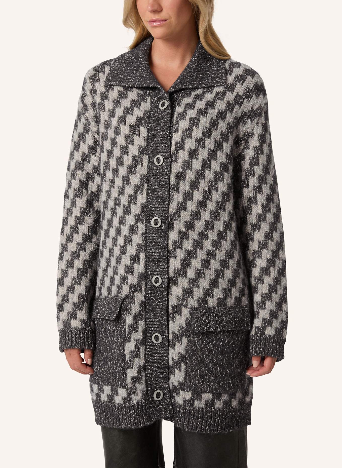 Malej Cardigan: GRAU