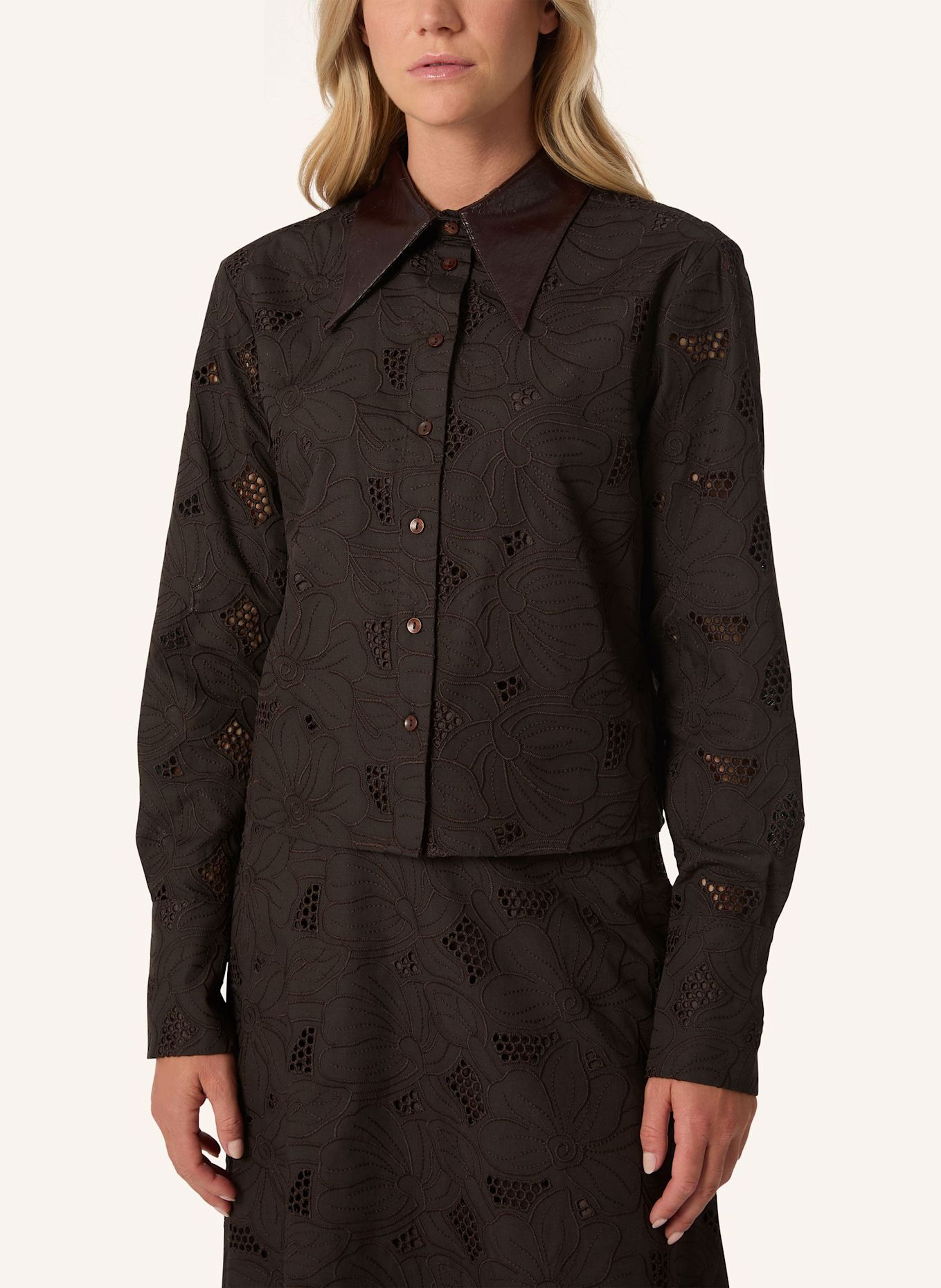 Malej Bluse: DUNKELBRAUN