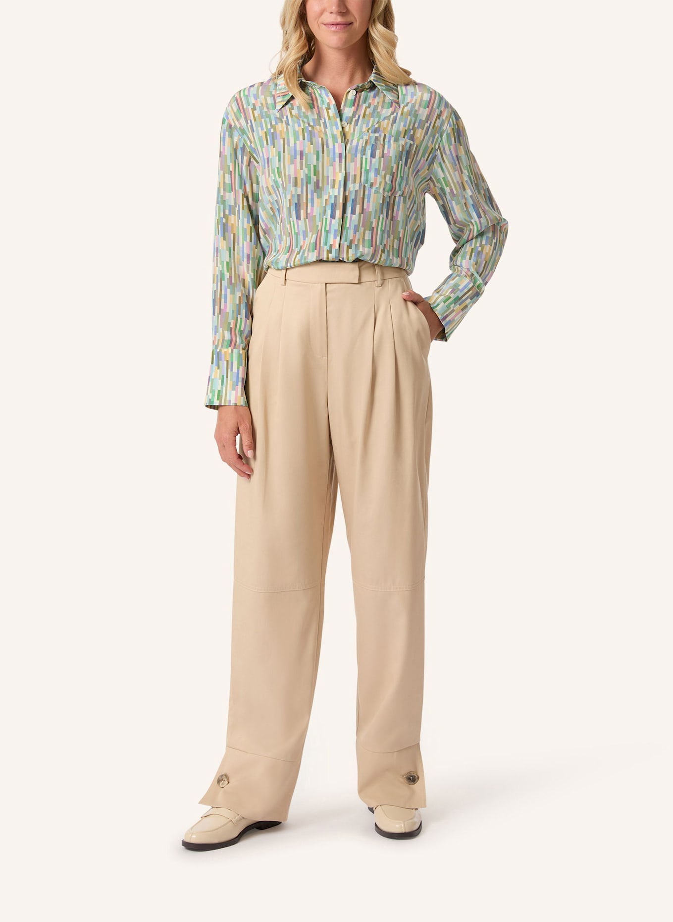 Malej Bluse: HELLBLAU/ MINT/ ECRU