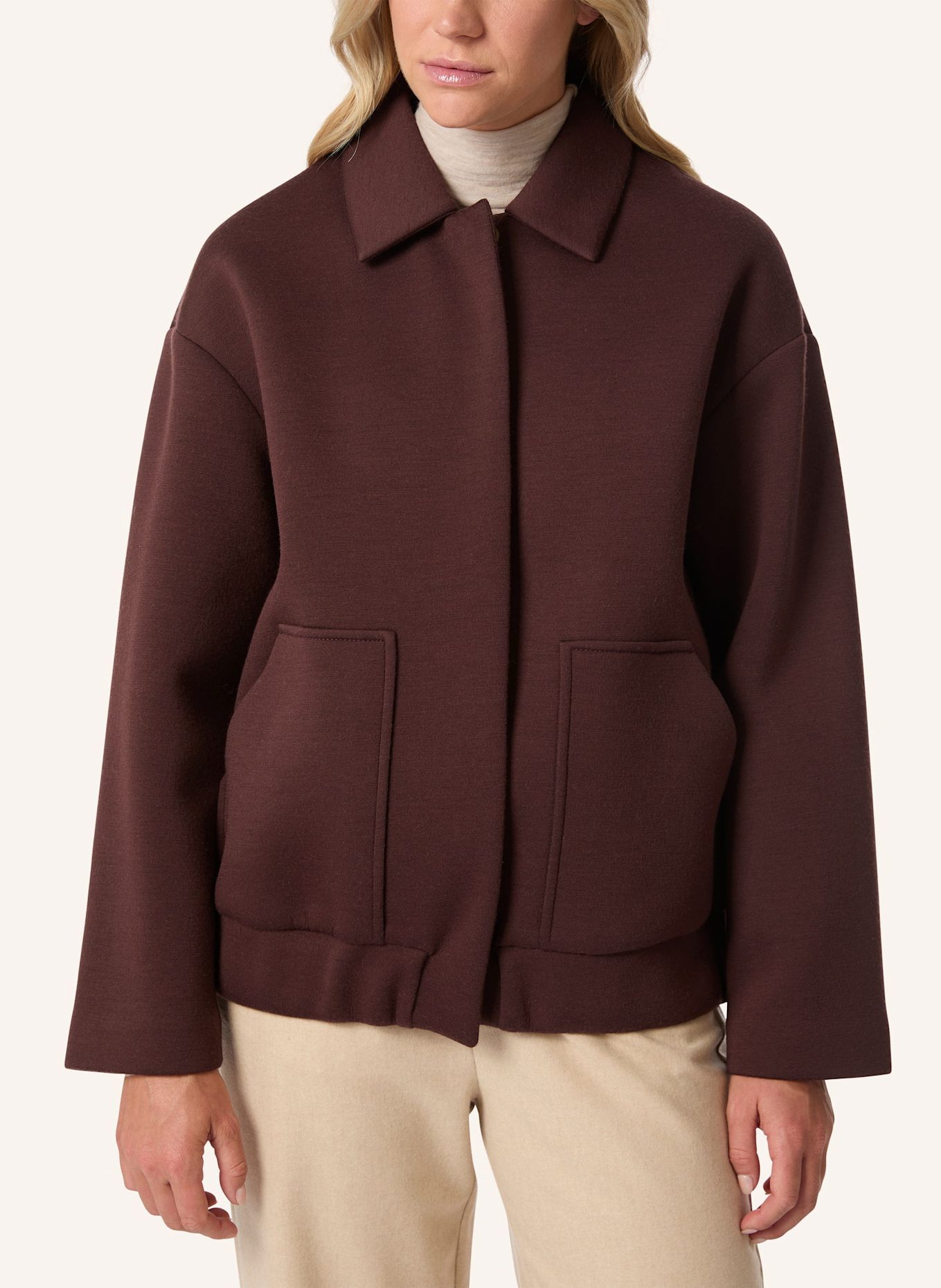 Malej Blouson: DUNKELROT