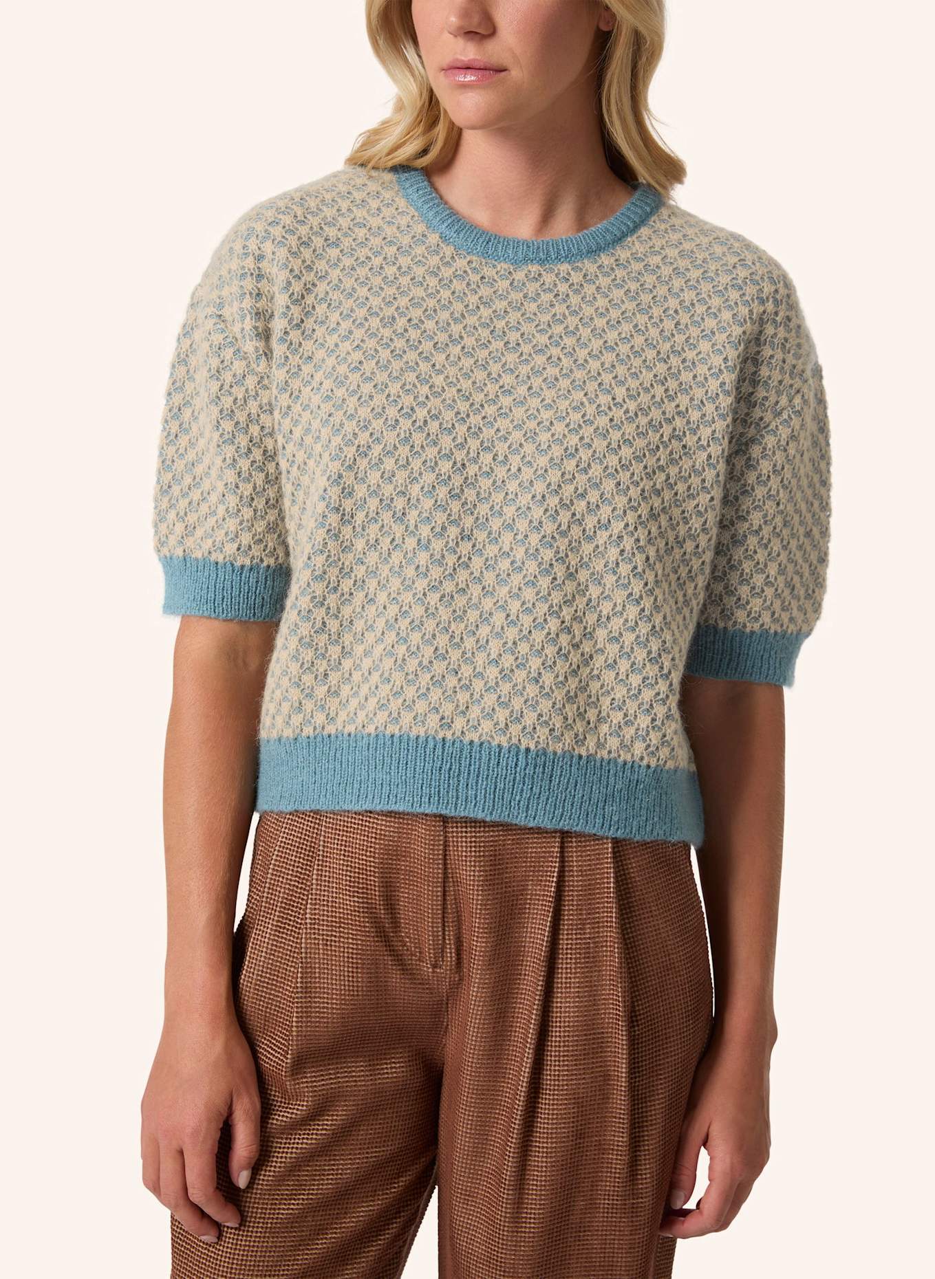 Malej Pullover: HELLBLAU