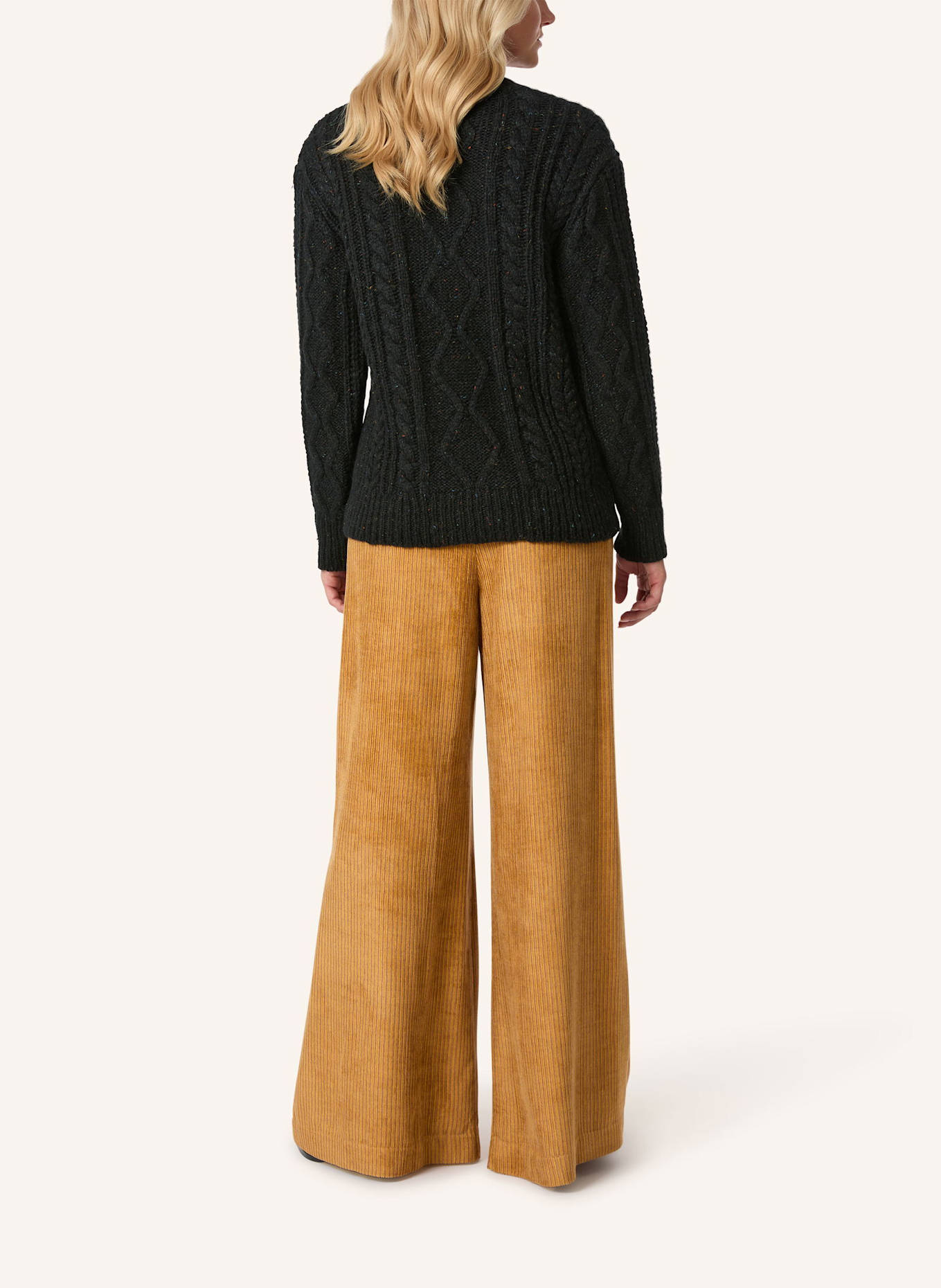 Malej Cardigan: SCHWARZ