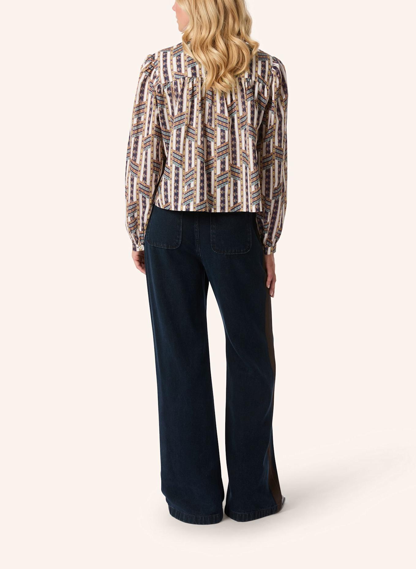 Malej Bluse: DUNKELROT/ DUNKELBLAU/ CAMEL/ ECRU