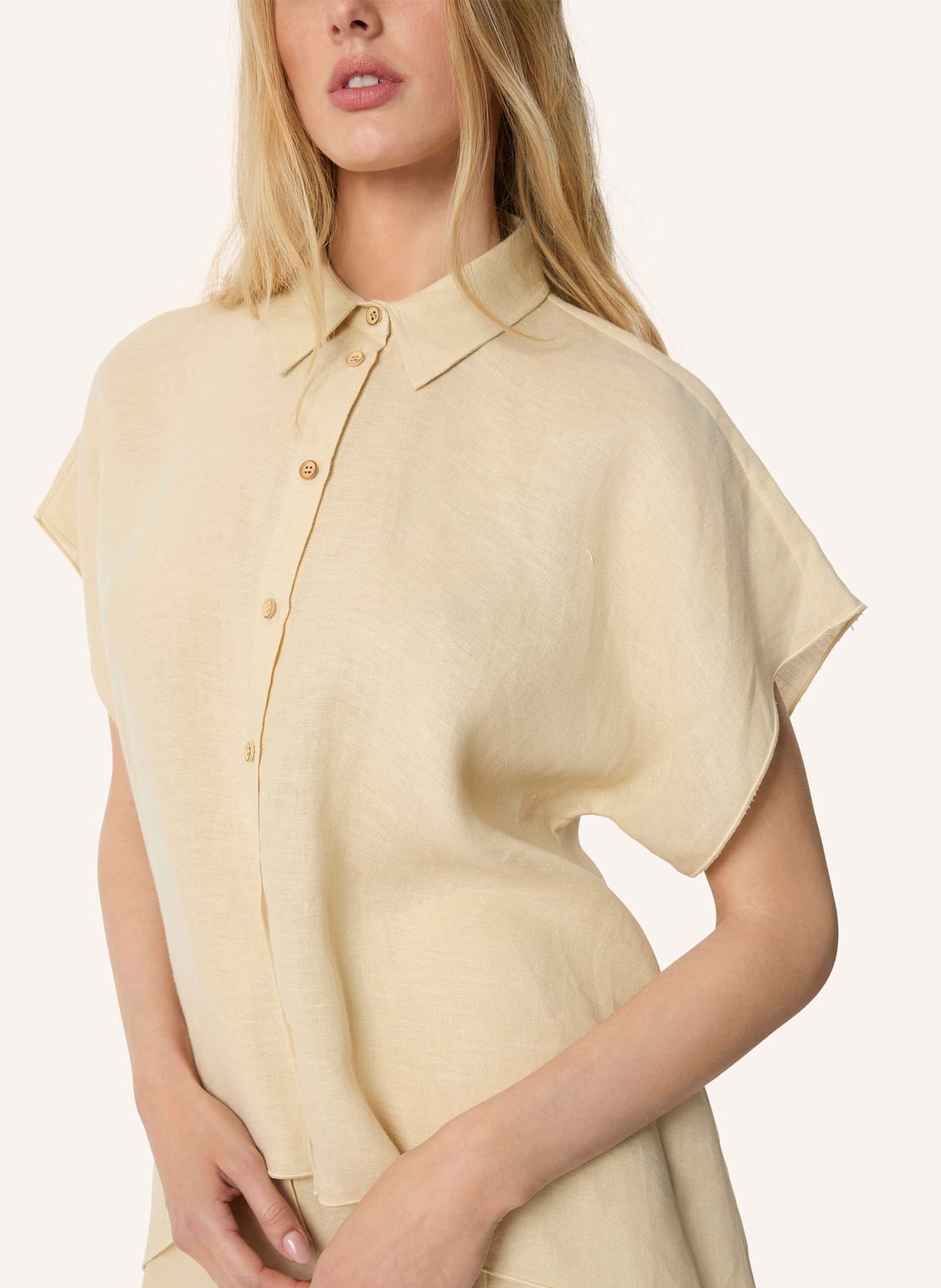 Malej Hanfbluse GOLGI: HELLGELB